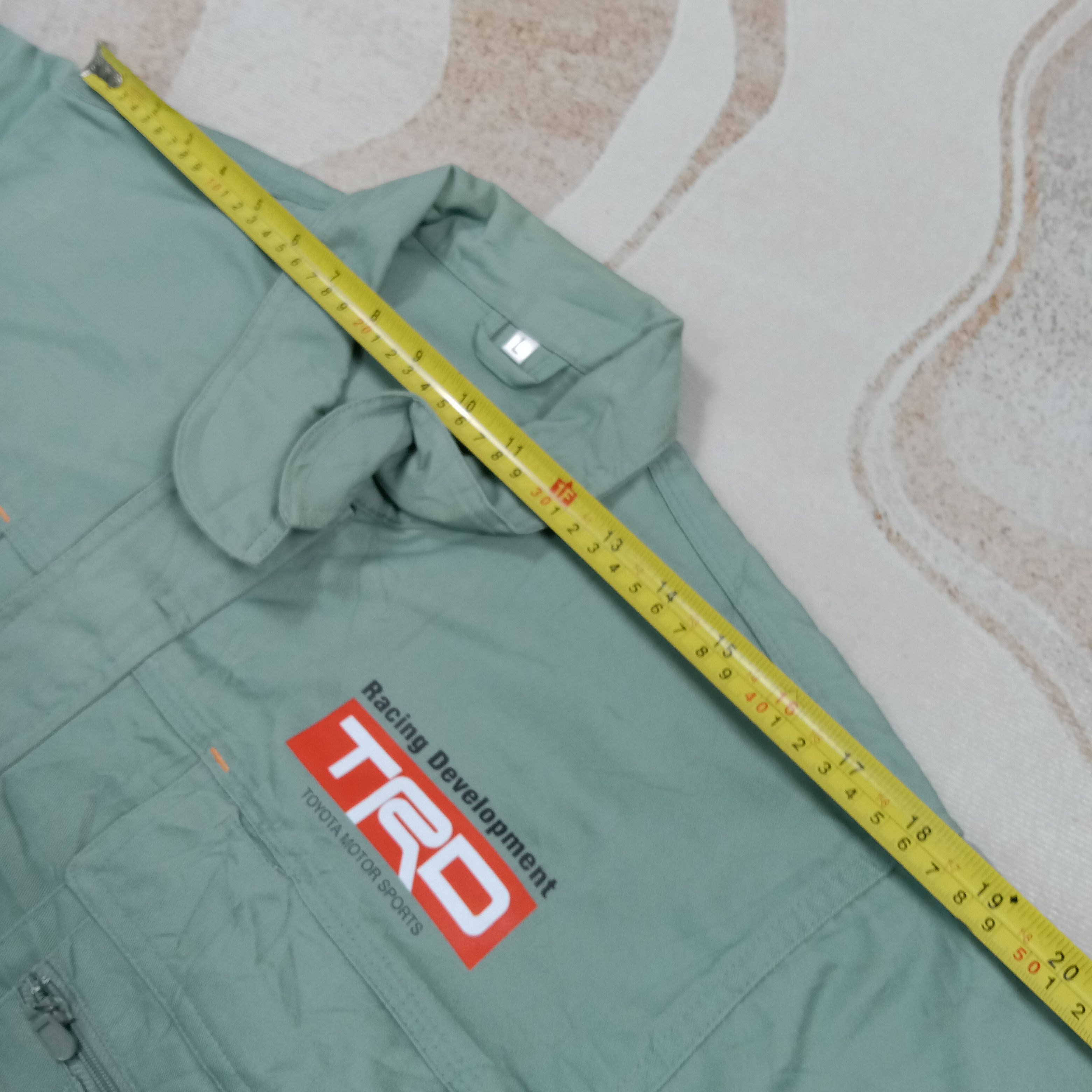Japanese Brand TRD Toyota Racing Uniform Custom Logo Jacket C290N10 Size US M / EU 48-50 / 2 - 5 Thumbnail