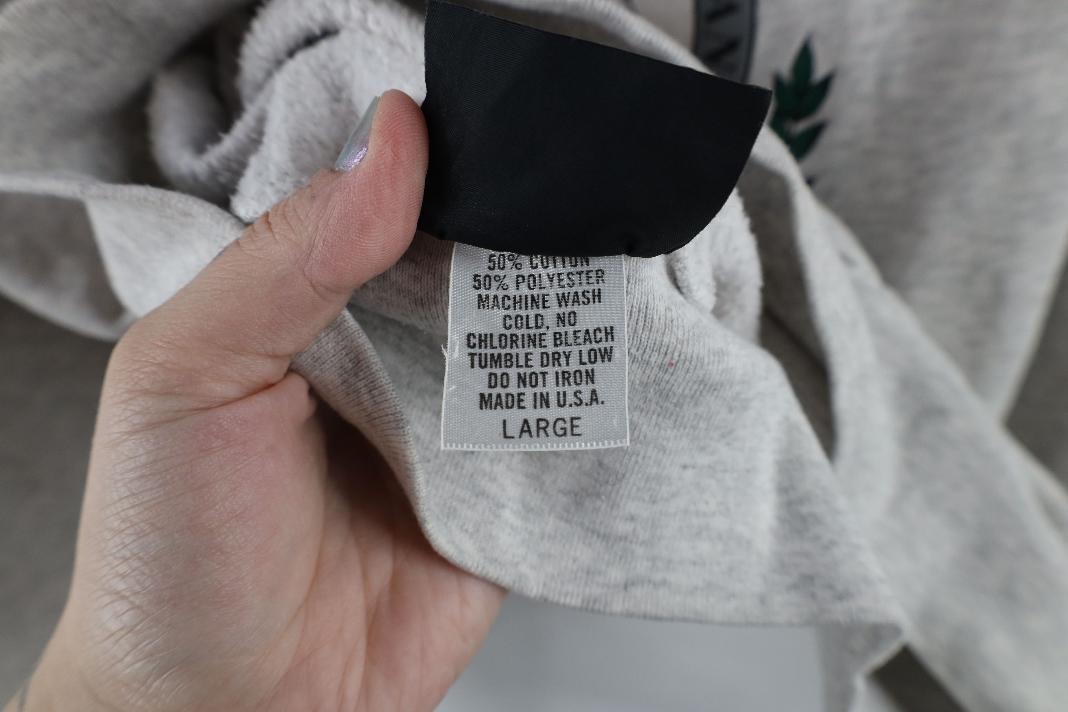 Vintage Vintage 90s Spell Out Lambertville Michigan Hoodie USA Size US L / EU 52-54 / 3 - 13 Thumbnail