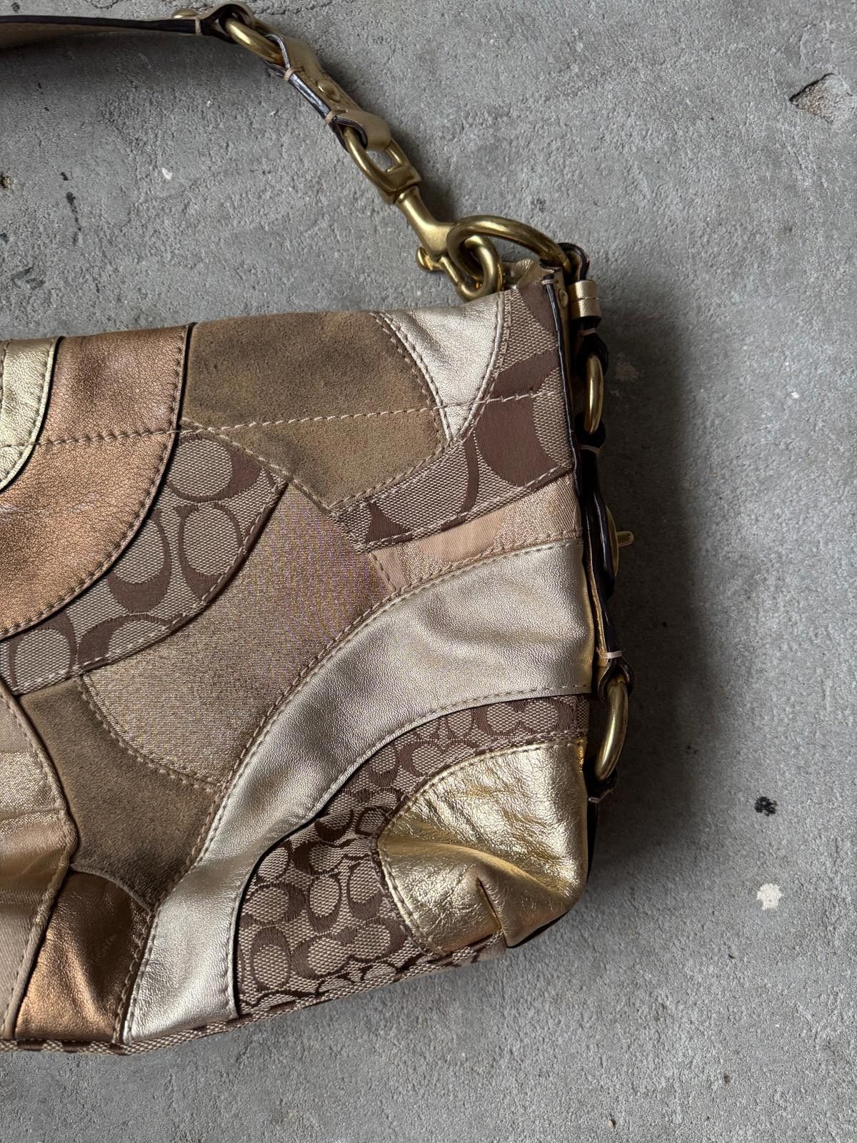 Coach Coach Signature Patchwork Carly Shoulder Bag Beige/Gold Size ONE SIZE - 6 Thumbnail