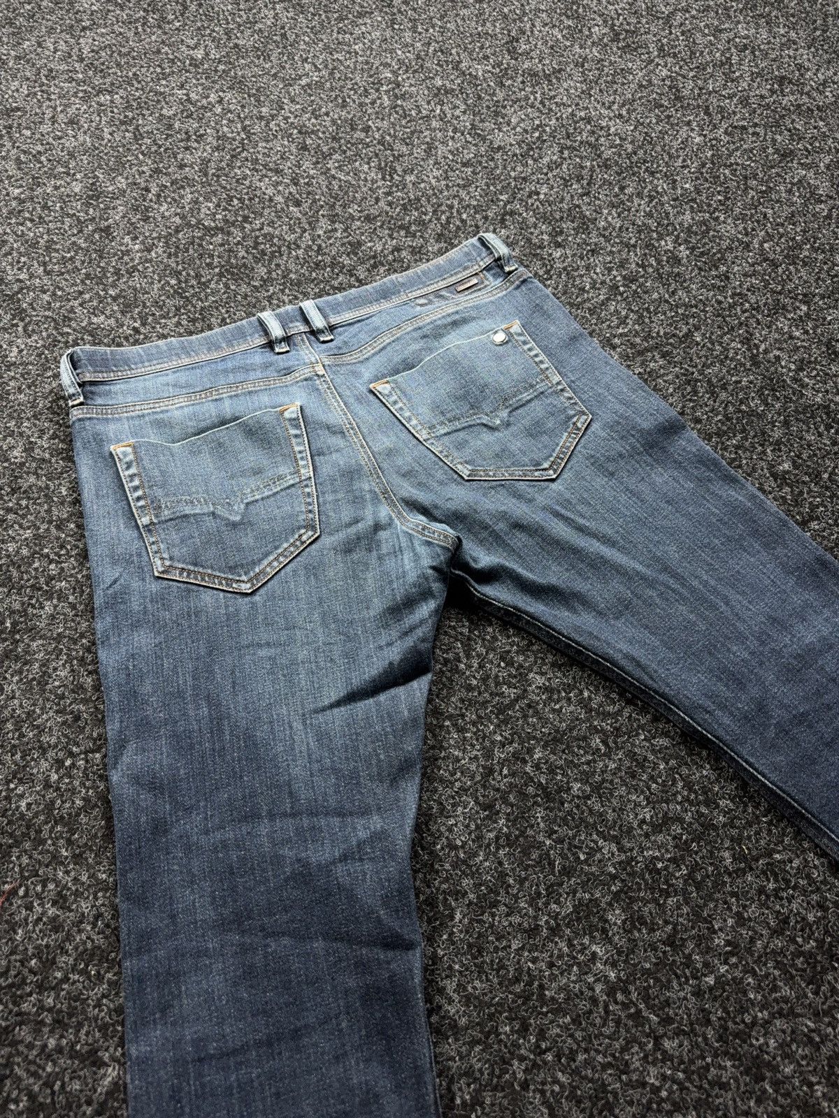 Diesel 00s Diesel Tepphar Slim Tapered Carrot Distressed Jeans W34 Size US 34 / EU 50 - 15 Thumbnail