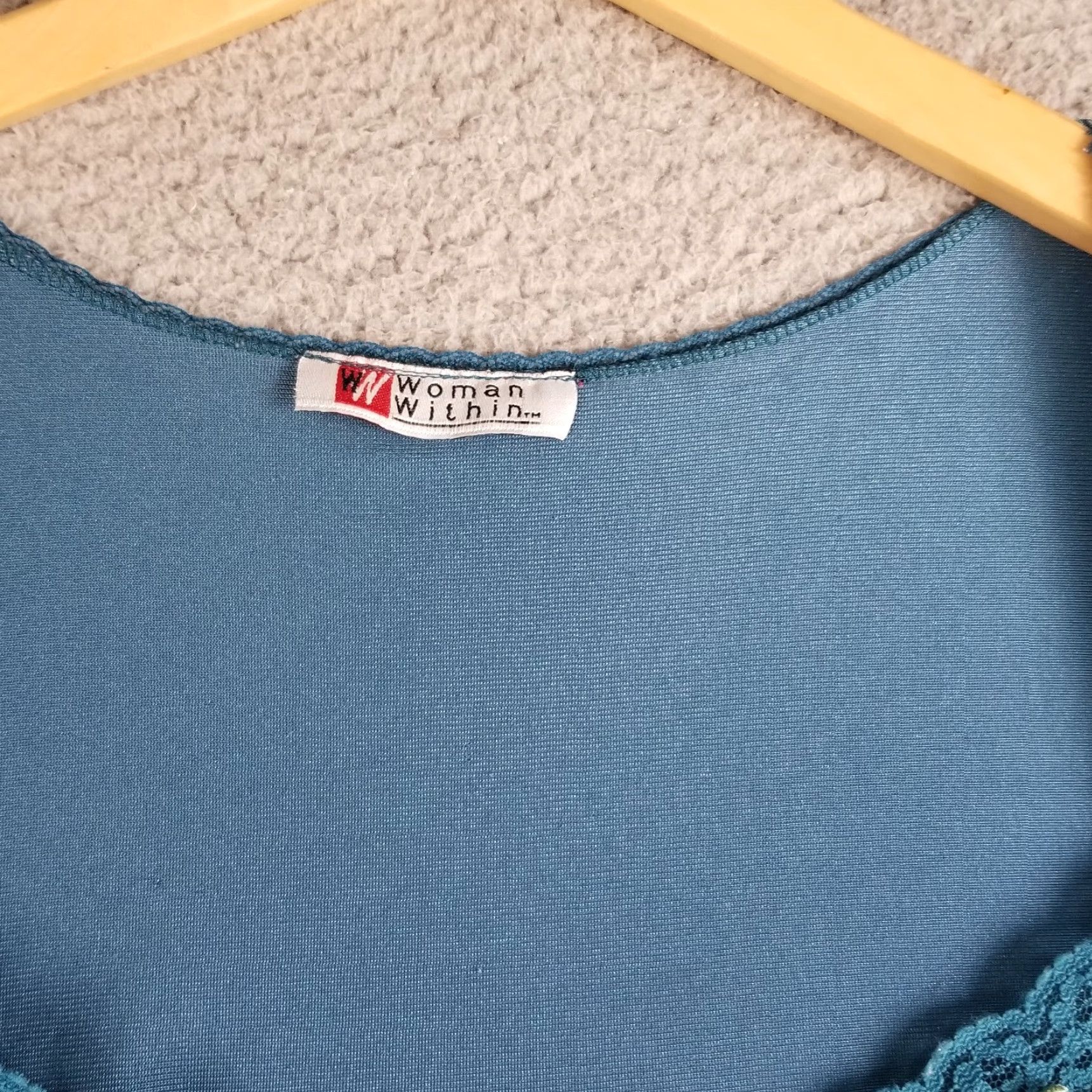Vintage VINTAGE Woman Within Nightgown Robe Perignoir Nylon Lace Trim Short Sleeve V-Neck Blue M Womens Size ONE SIZE - 2 Thumbnail
