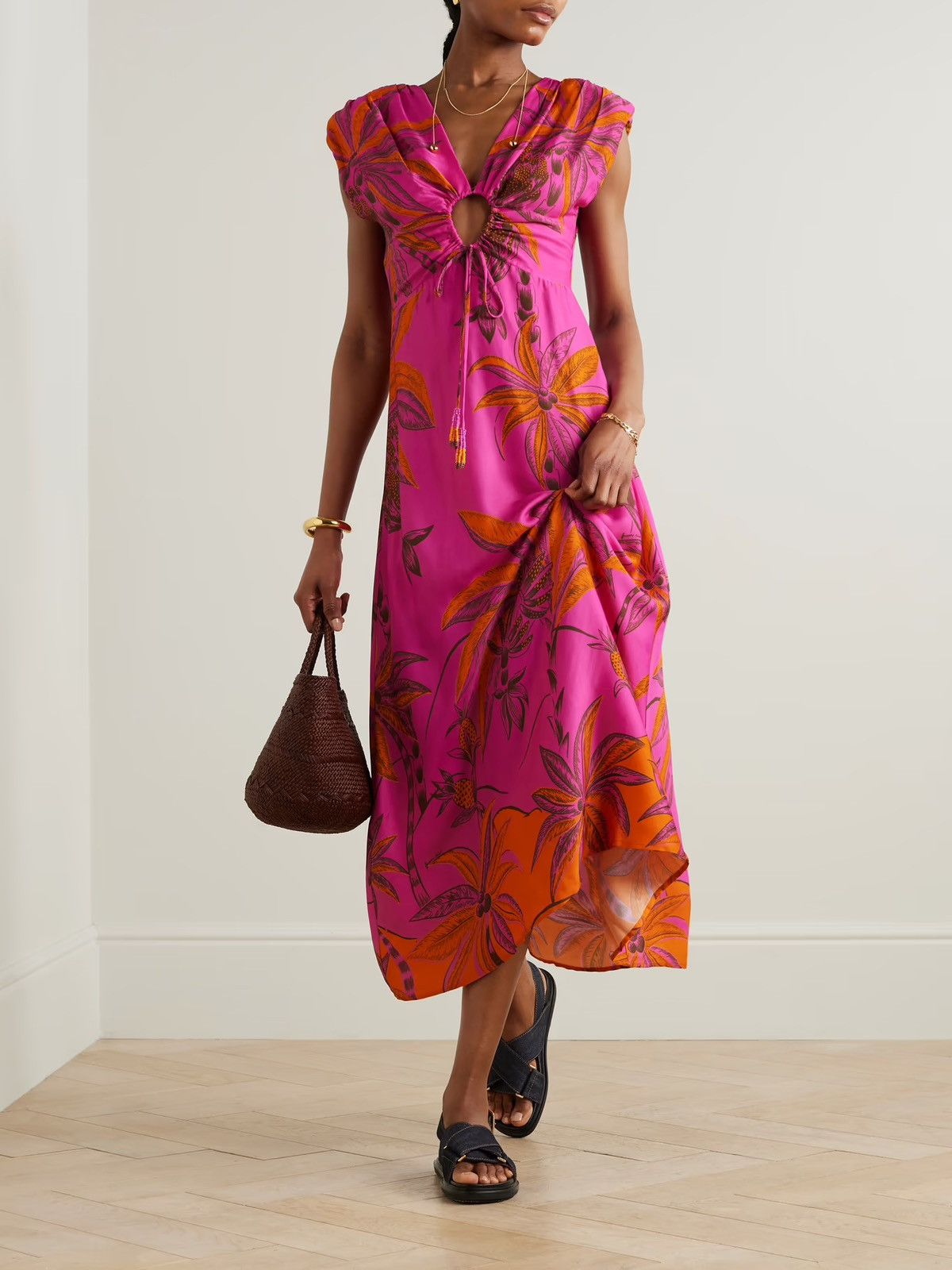 Farm Rio Farm Rio Beach Forest Viscose Maxi Dress, Size XS Size XS / US 0-2 / IT 36-38 - 2 Thumbnail
