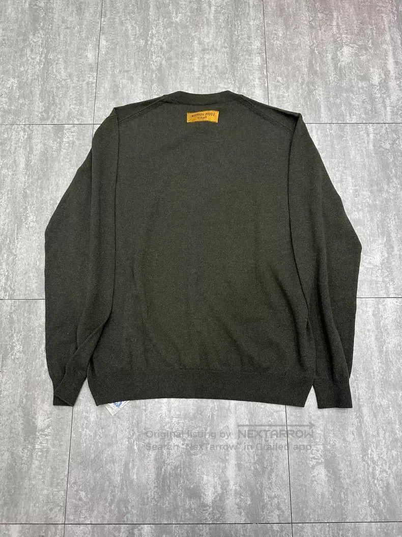 Louis Vuitton Louis Vuitton size 4l Green Cashmere Long Sleeve Sweater Size US M / EU 48-50 / 2 - 2 Thumbnail