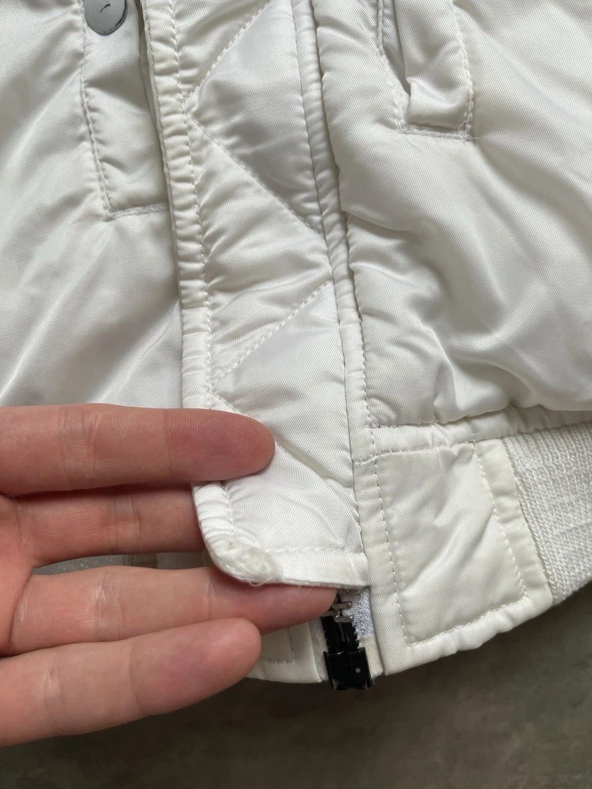Alpha Industries Vintage Alpha Industries Reversible Bomber Jacket Size L / US 10 / IT 46 - 16 Thumbnail
