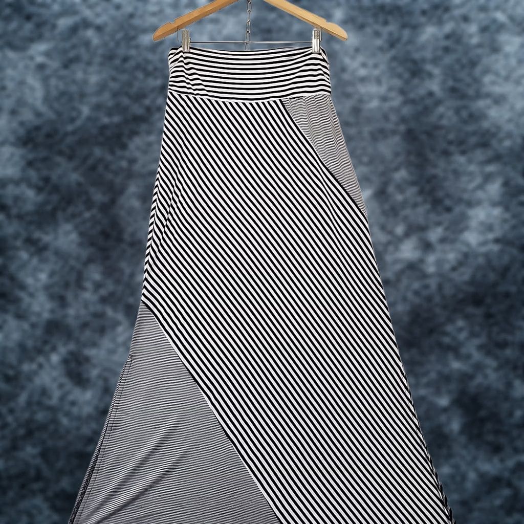 Vintage VINTAGE Vanity Black White Stripe Womens L Maxi Skirt A-Line Comfort Stretch Vintage Y2K Size 36" / US 14 / IT 50 - 1 Thumbnail