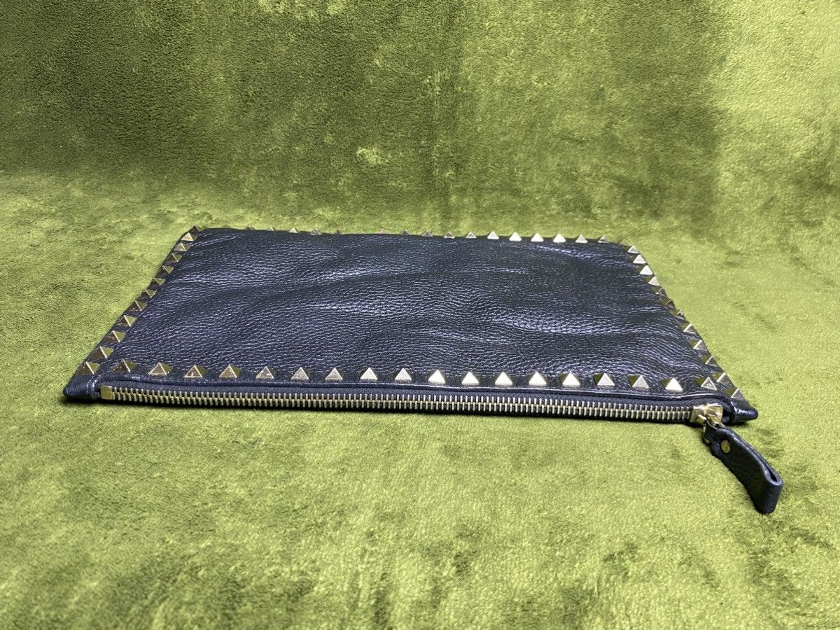 Valentino VALENTINO Garavani Rock Stud Leather Clutch Bag Size ONE SIZE - 10 Thumbnail
