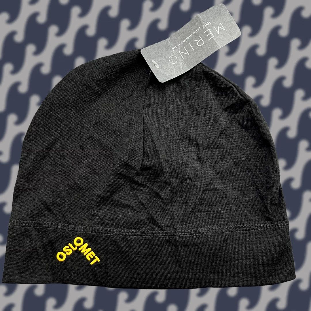 Vintage Beechfield Beanie 100% Merino Wool Hat Skull Cap Lightweight Black Stretch Soft Unisex Adults One Size Wool Beanie Hat Mens Womens Size ONE SIZE - 1 Thumbnail
