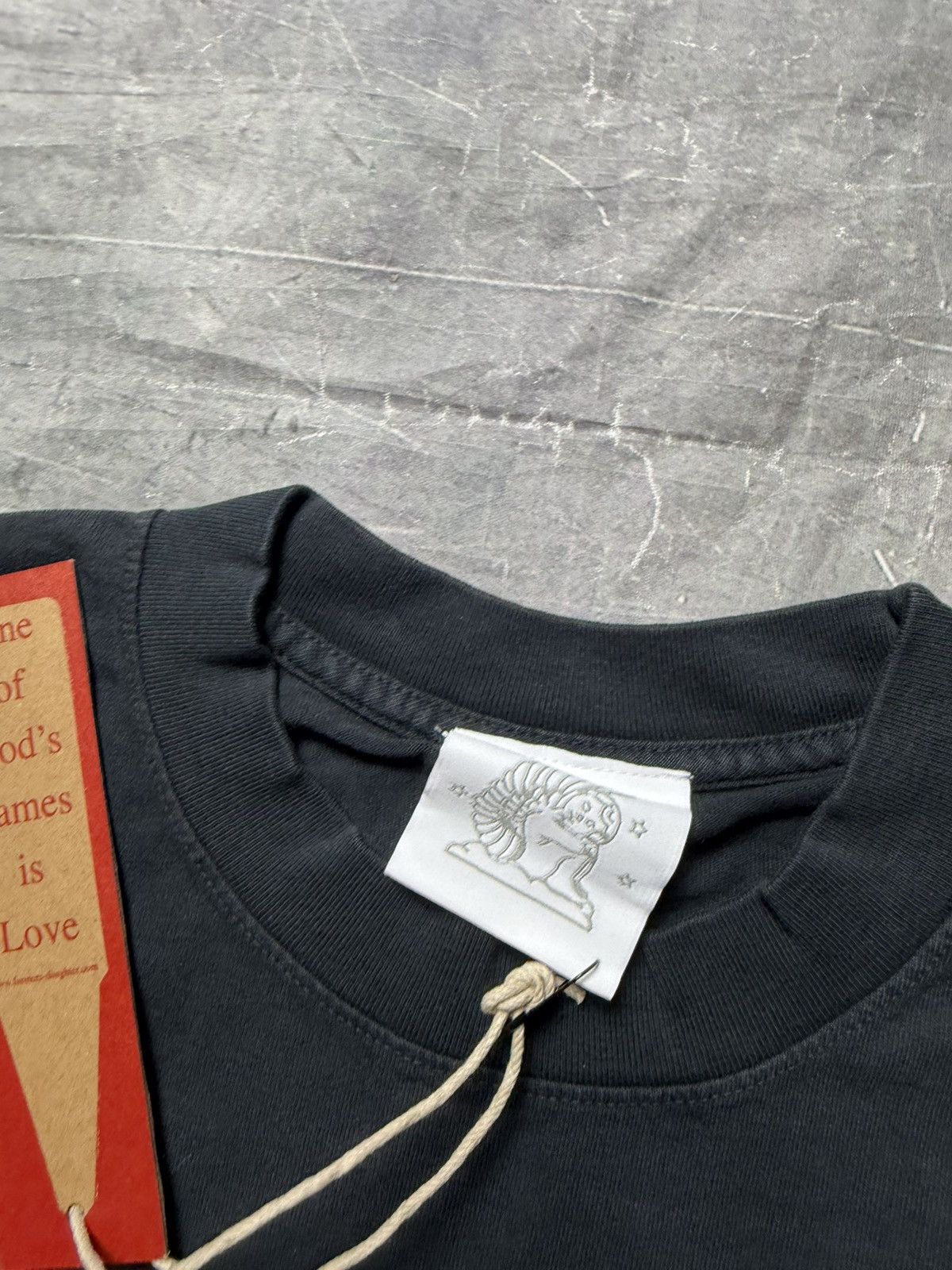 Online Ceramics Farmers Daughter Resident Evil 4 Ada Wong T-Shirt Size US L / EU 52-54 / 3 - 6 Thumbnail