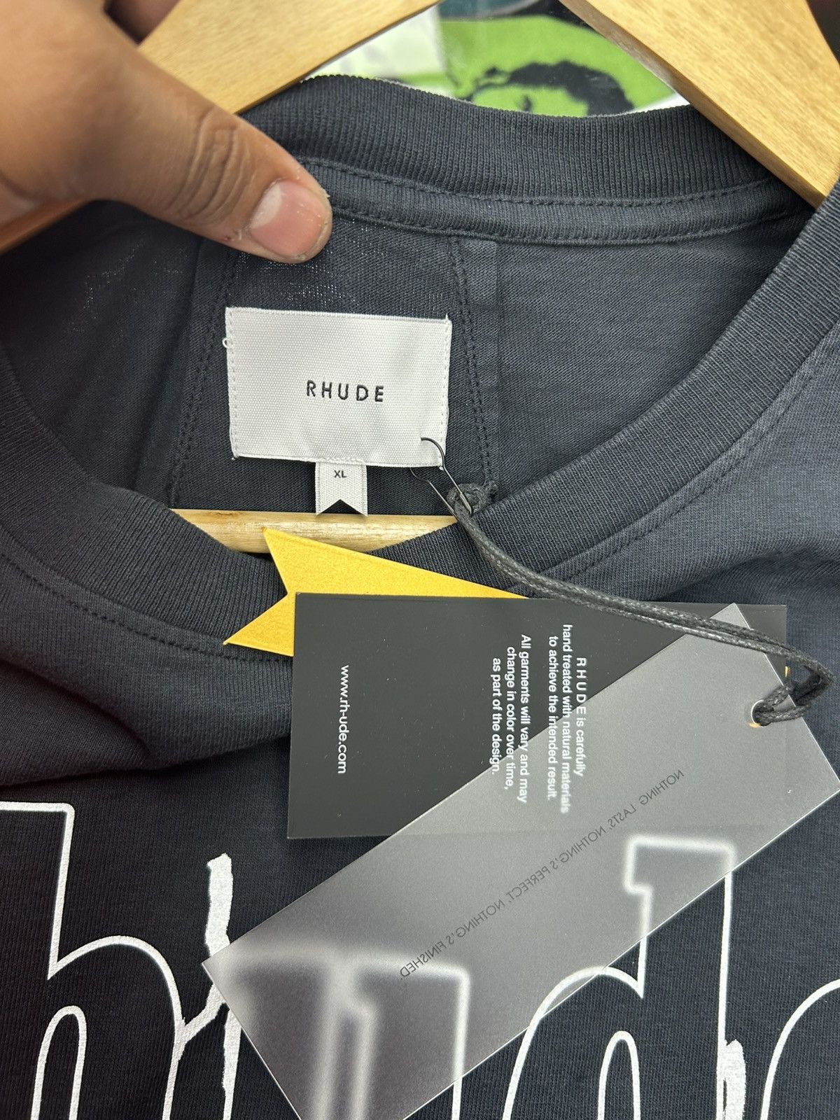 Rhude RHUDE Shocker Tee Size US XL / EU 56 / 4 - 3 Thumbnail