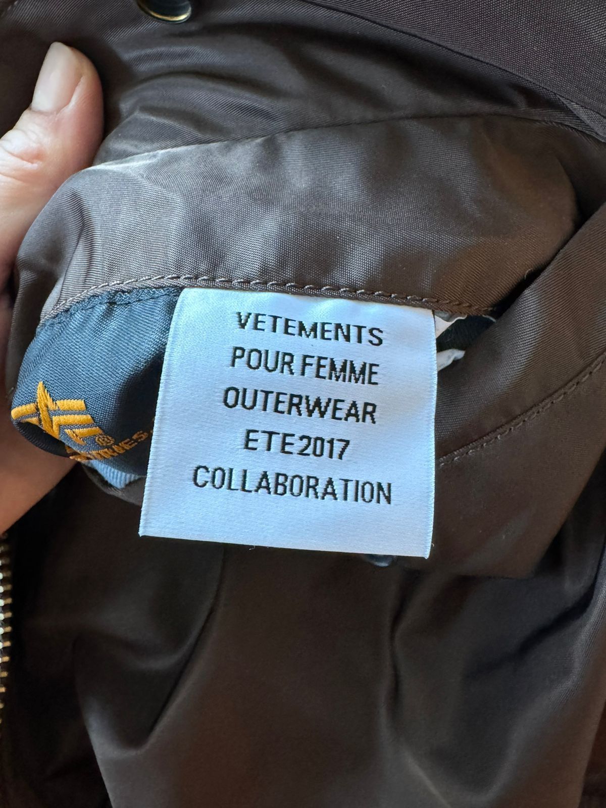 Vetements SS17 Reversible Bomber Jacket Size US XS / EU 42 / 0 - 13 Thumbnail