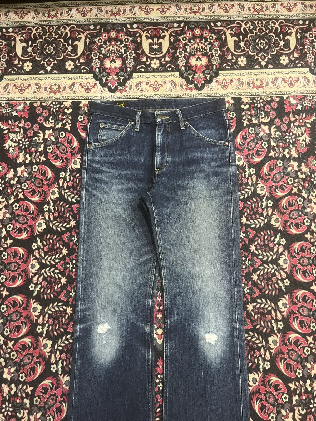 Vintage Vintage Lee Japan Dark Blue Faded Washed Distress Flare Jean Size US 31 - 3 Thumbnail