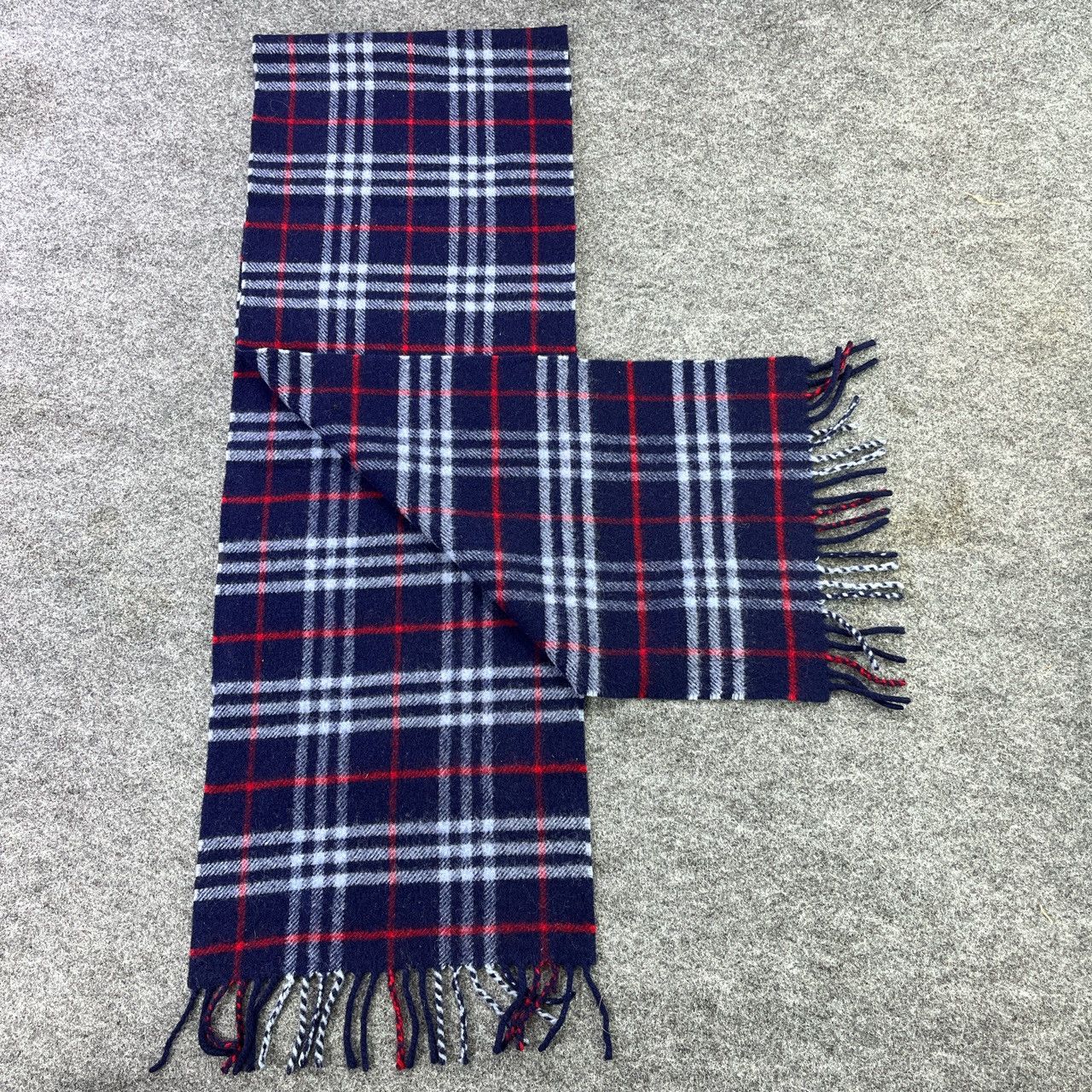 Burberry Burberrys Scarf / Muffler / Neckwear T648 Size ONE SIZE - 2 Thumbnail