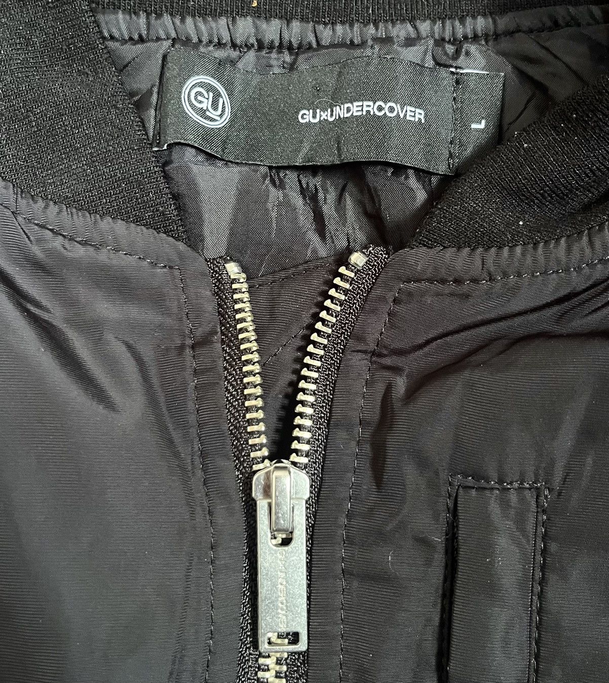 Undercover Undercover x GU FW21 MA-1 oversized bomber jacket Size US L / EU 52-54 / 3 - 3 Thumbnail
