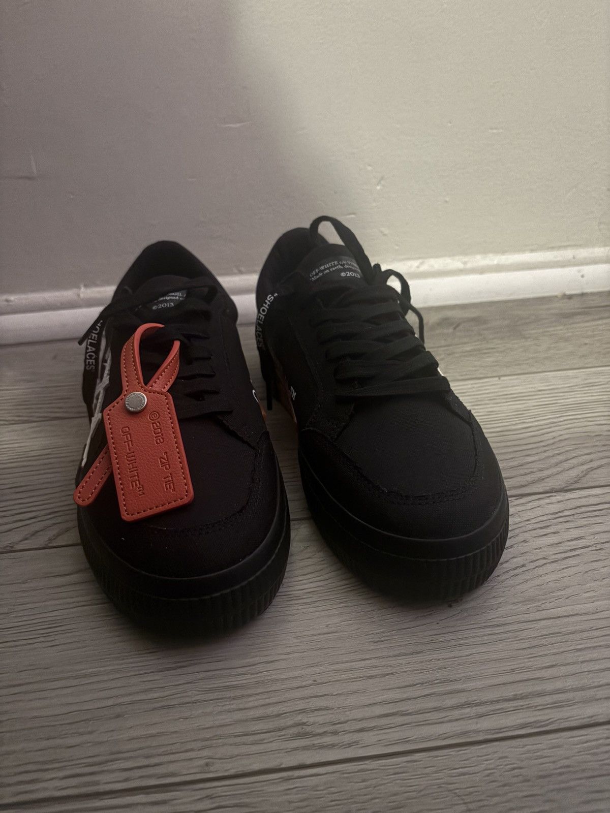 Off-White Off-White Vulc Sneaker 'Black White' Size US 7 / EU 40 - 3 Thumbnail