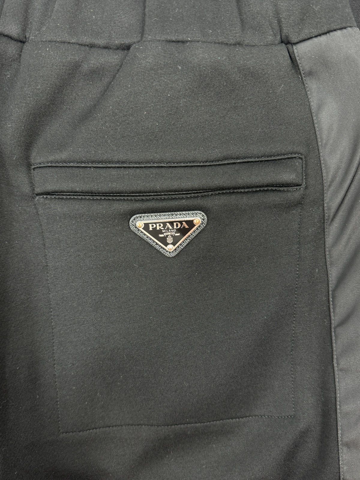 Prada TRIANGLE LOGO JOGGERS Size US 30 / EU 46 - 3 Thumbnail