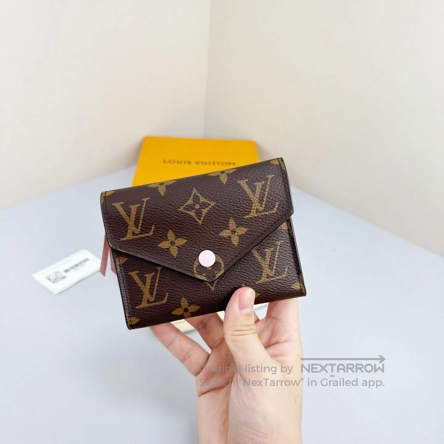 Louis Vuitton Louis Vuitton Monogram Tri-Fold Short Wallet. Size ONE SIZE - 2 Thumbnail