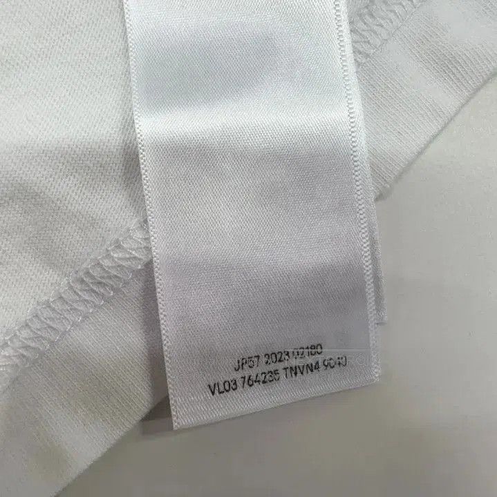 Balenciaga Balenciaga SS23 Letter Print White T. Size US XS / EU 42 / 0 - 3 Thumbnail
