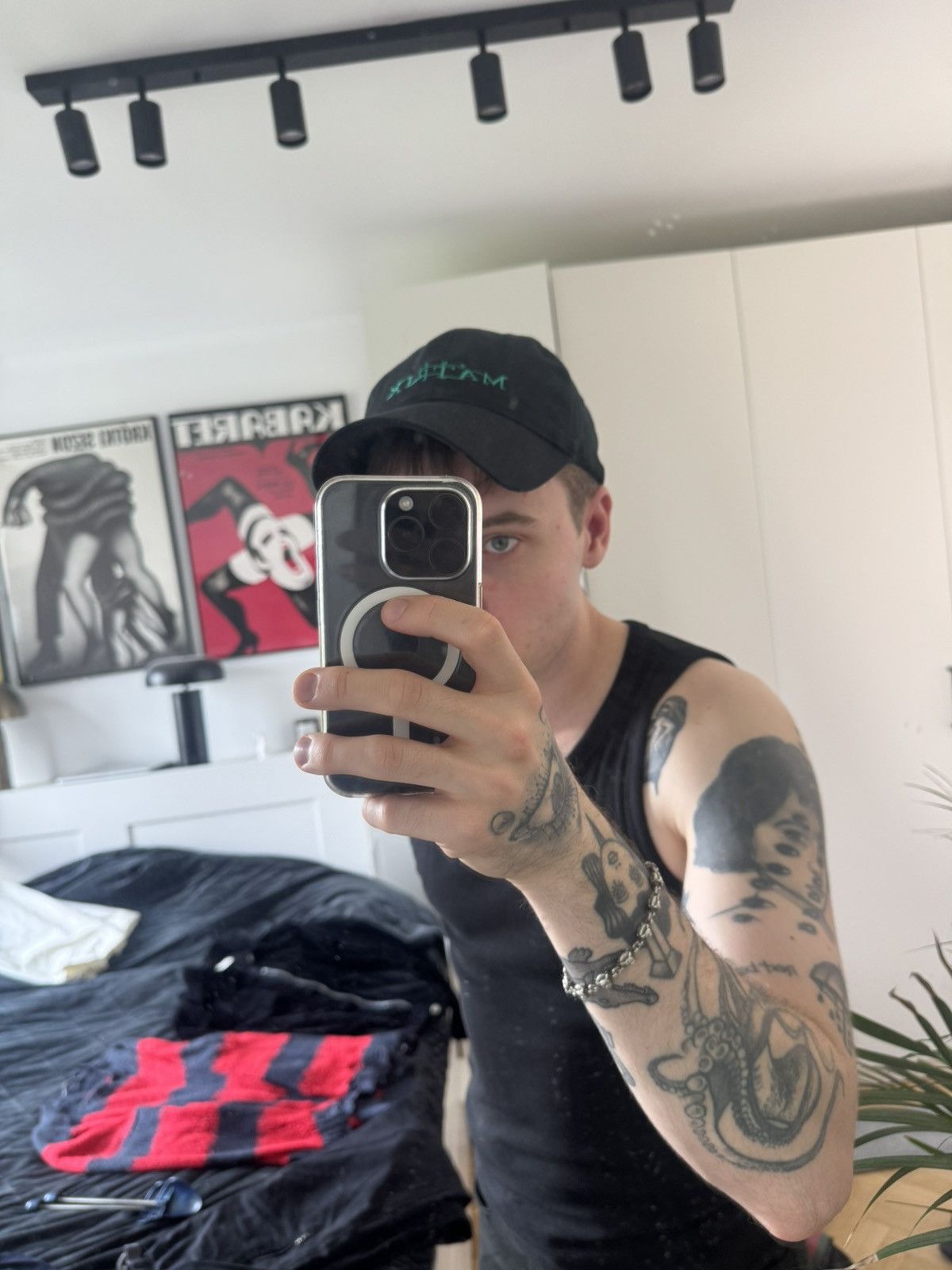 Vintage Vintage 1999 The Matrix Hat Movie Promo 90s Y2k Snapback Size ONE SIZE - 6 Thumbnail