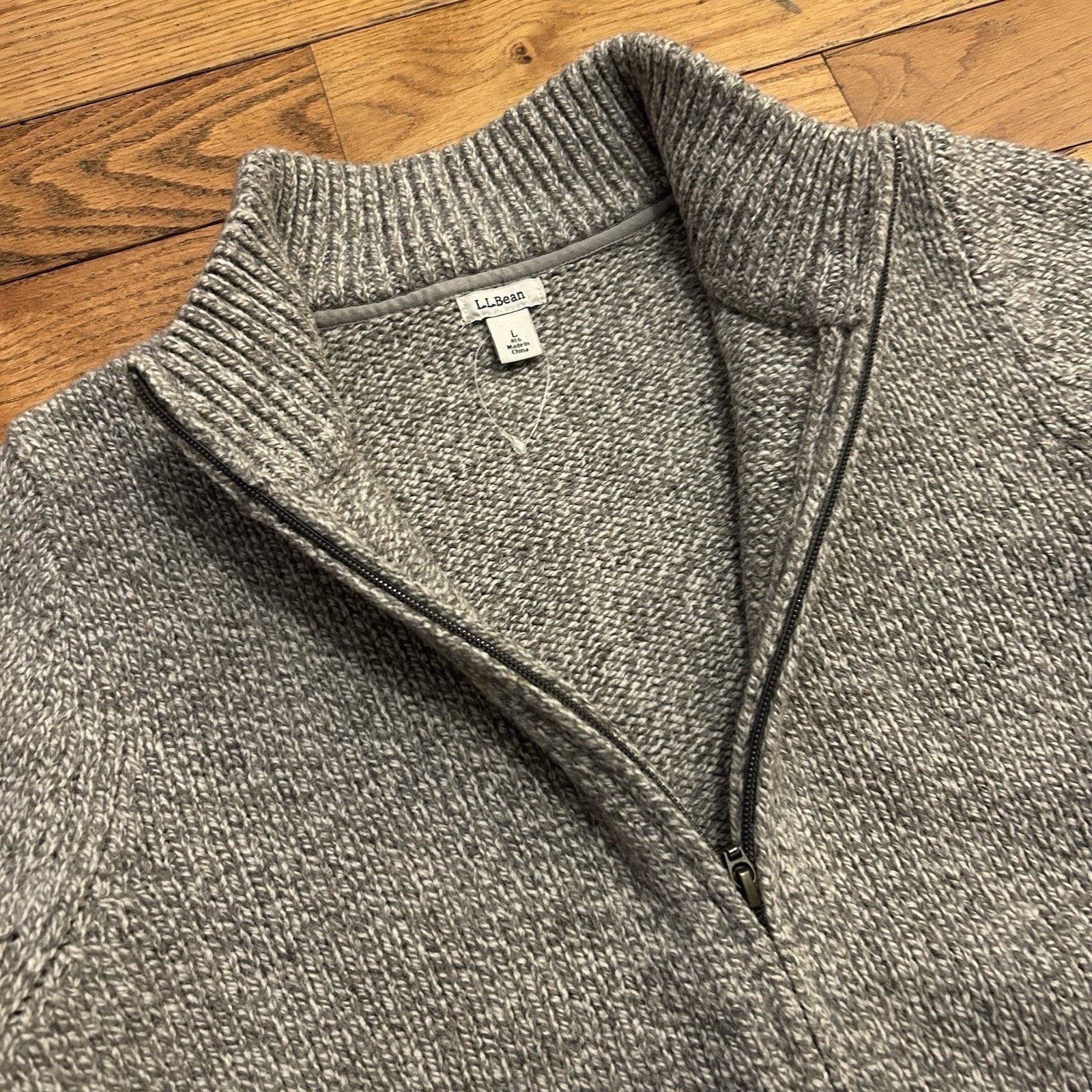 L.L. Bean NEW Lambs Wool Knit Zip Kangaroo Pocket Speckled Sweater Size L / US 10 / IT 46 - 2 Thumbnail