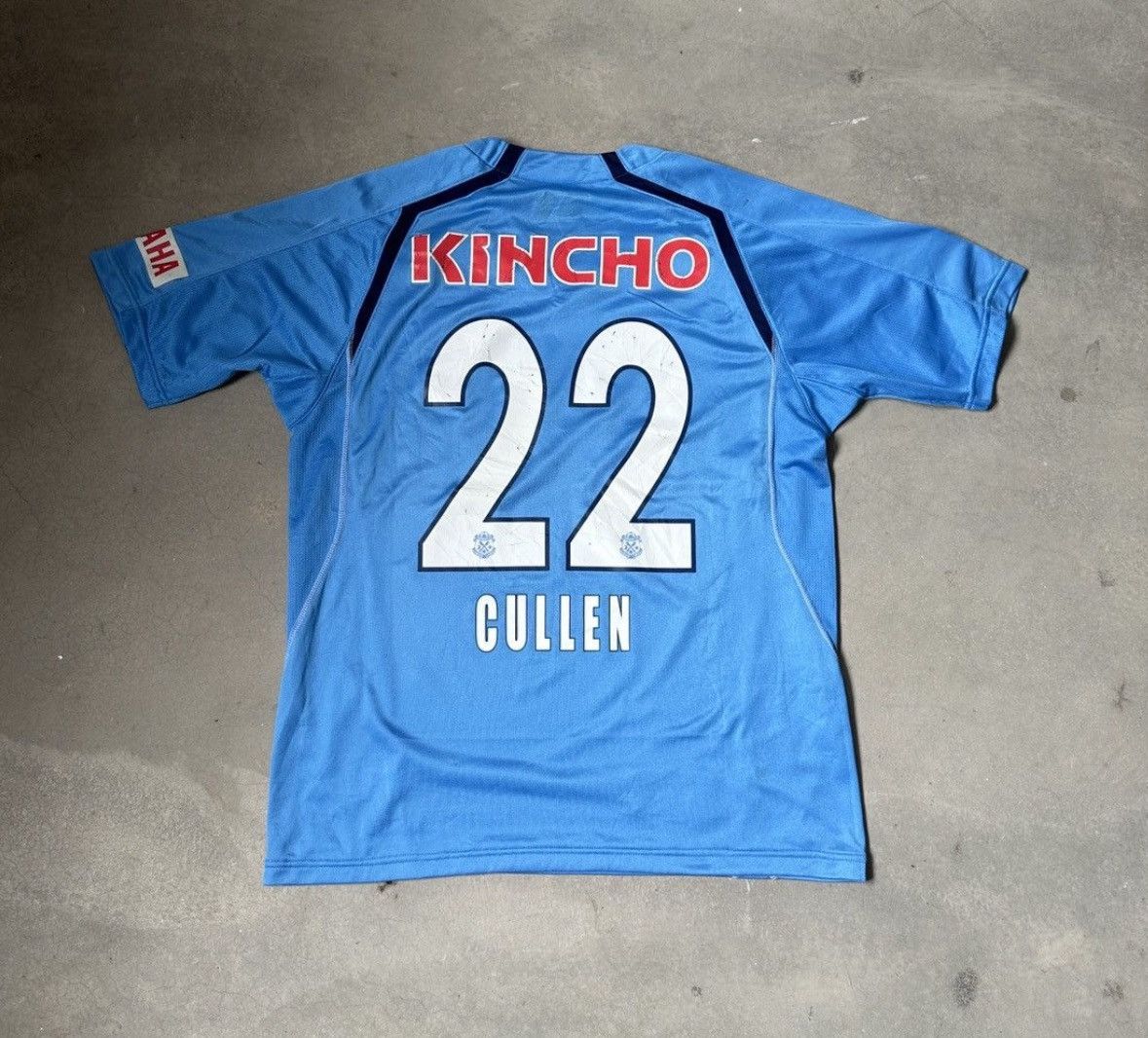 Puma VINTAGE PUMA 2004 YAMAHA JUBILO IWATA CULLEN JERSEY Size US M / EU 48-50 / 2 - 2 Thumbnail