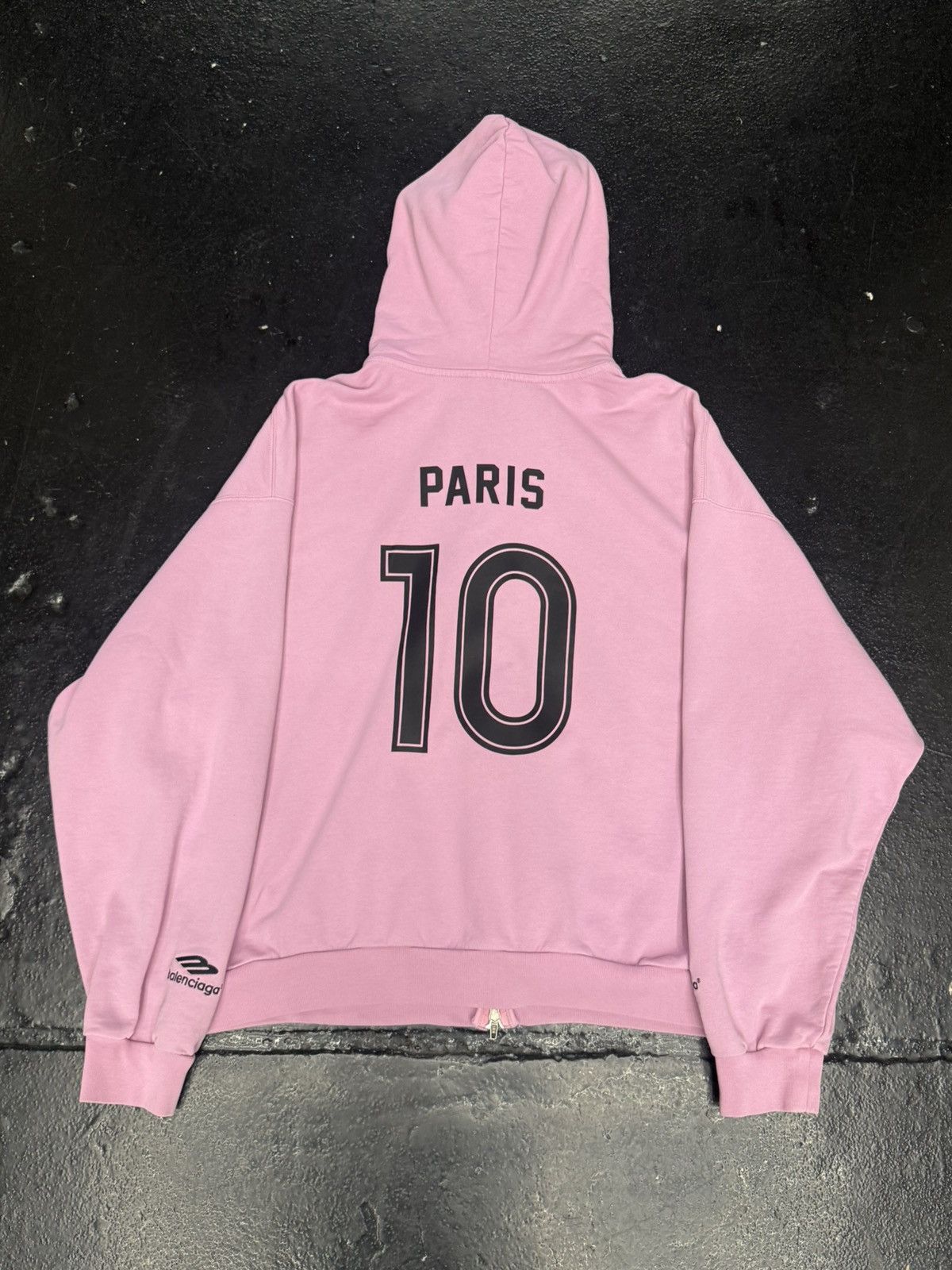 Balenciaga Balenciaga Pink Soccer Zip Up Size US M / EU 48-50 / 2 - 2 Thumbnail