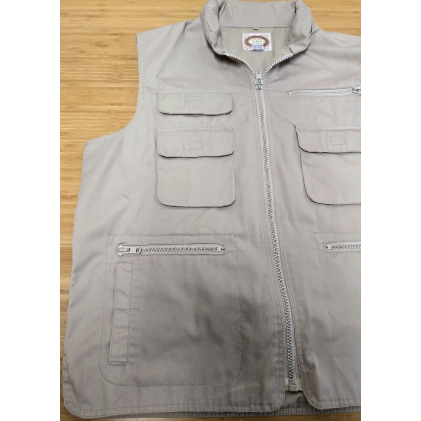Banana Republic VINTAGE Banana Republic Safari Vest Jacket Men XL Beige 100% Cotton Canvas Hood Hidden Pockets Zipper Stand-Up Collar Outdoor Safari 80s 90s Size US XL / EU 56 / 4 - 3 Thumbnail
