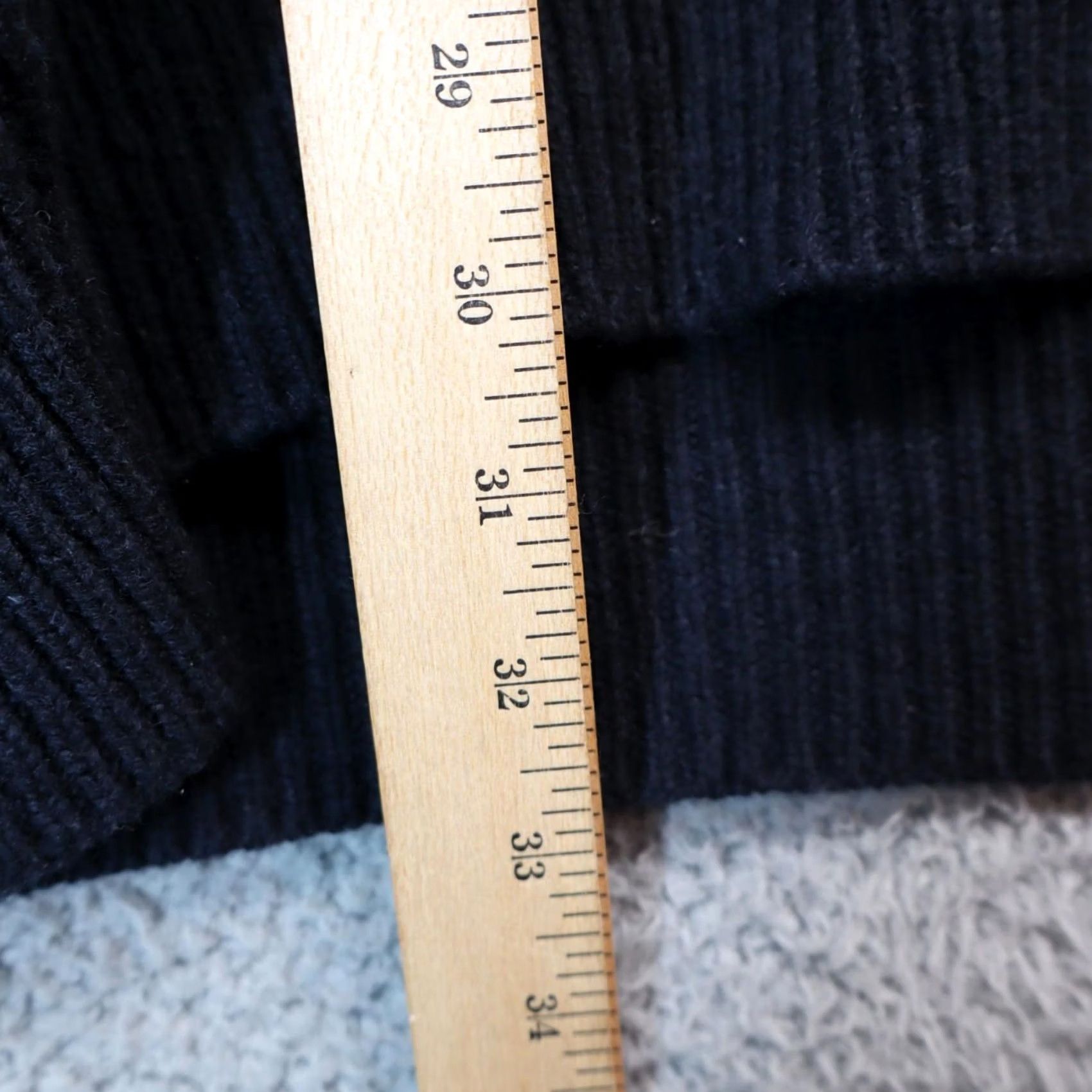 Vintage VINTAGE not included; cannot add new info. Size US M / EU 48-50 / 2 - 4 Thumbnail