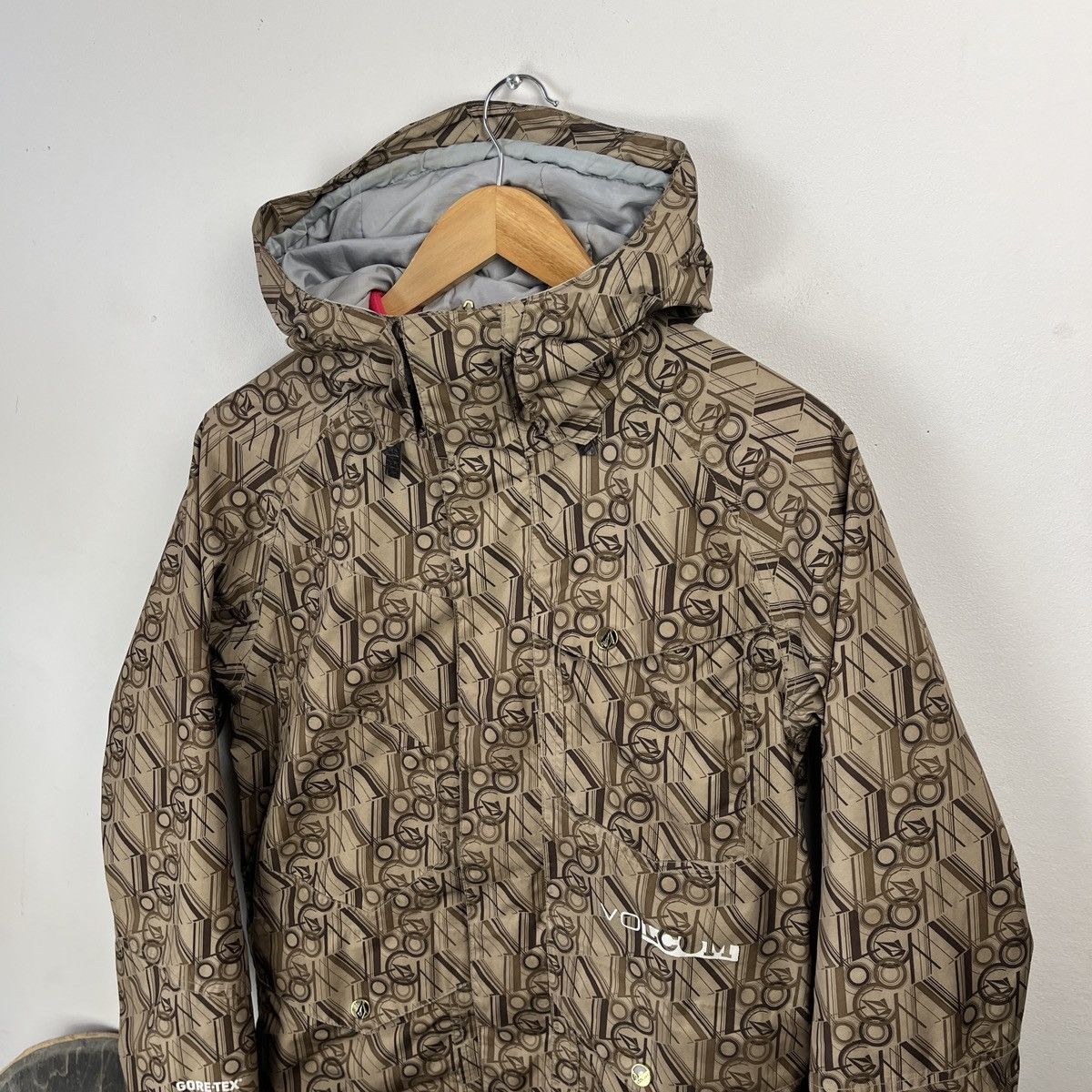 Volcom Vintage Ski Jacket Volcom Gore-Tex 3 in 1 Snowboard hiking Size US S / EU 44-46 / 1 - 3 Thumbnail
