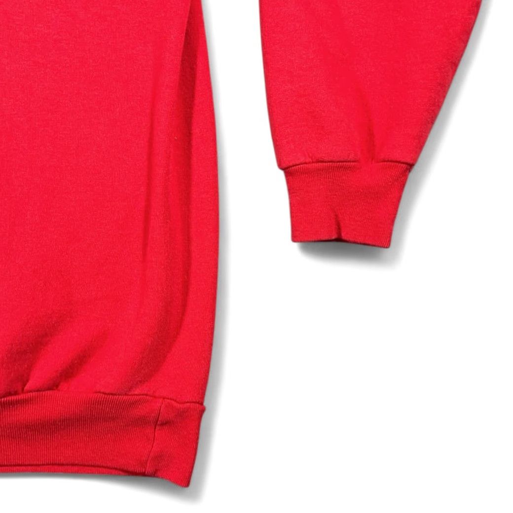 Disney VINTAGE Disney Mickey Mouse Sweater Adult LARGE Red Disney Store Sweatshirt Cartoon 90s Mens Size US L / EU 52-54 / 3 - 5 Thumbnail