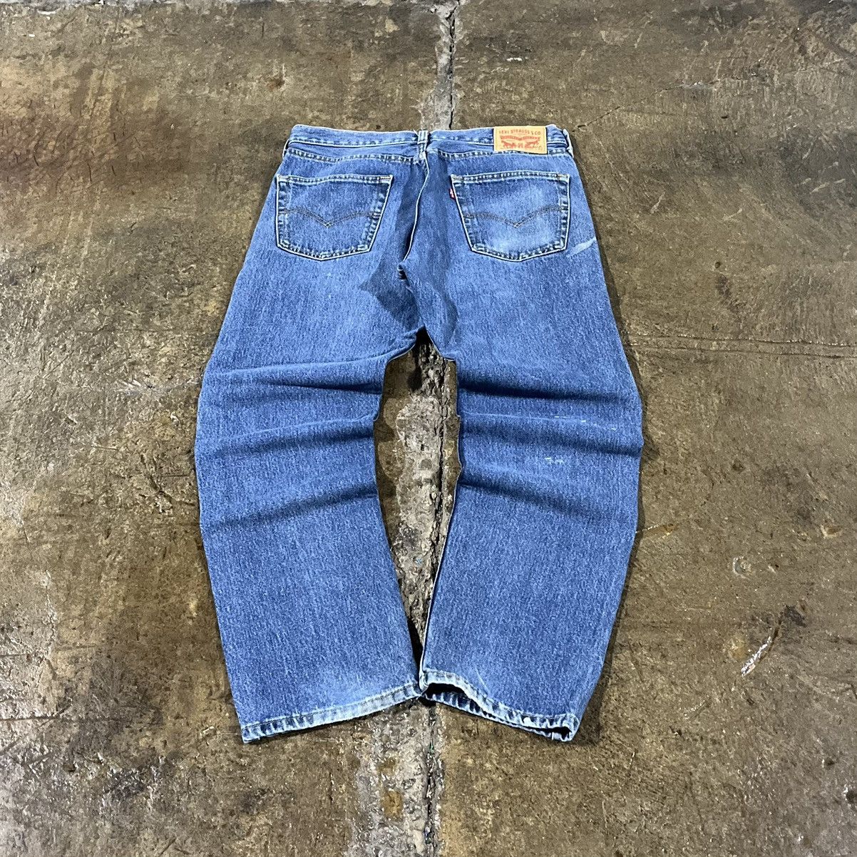 Levi's × Vintage Crazy Vintage Y2K Levi's 505 Faded Distressed Skater Jeans Size US 34 / EU 50 - 1 Thumbnail