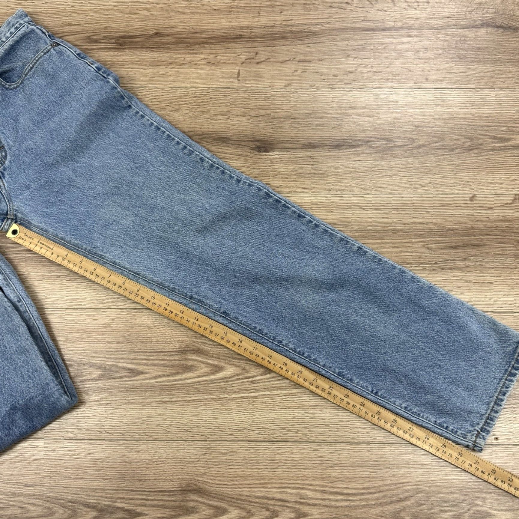 Calvin Klein VINTAGE Calvin Klein Women's Jeans High Rise Easy Fit Size 8 Blue Mom 31in Inseam BDXJ135 Size 30" / US 8 / IT 44 - 7 Thumbnail