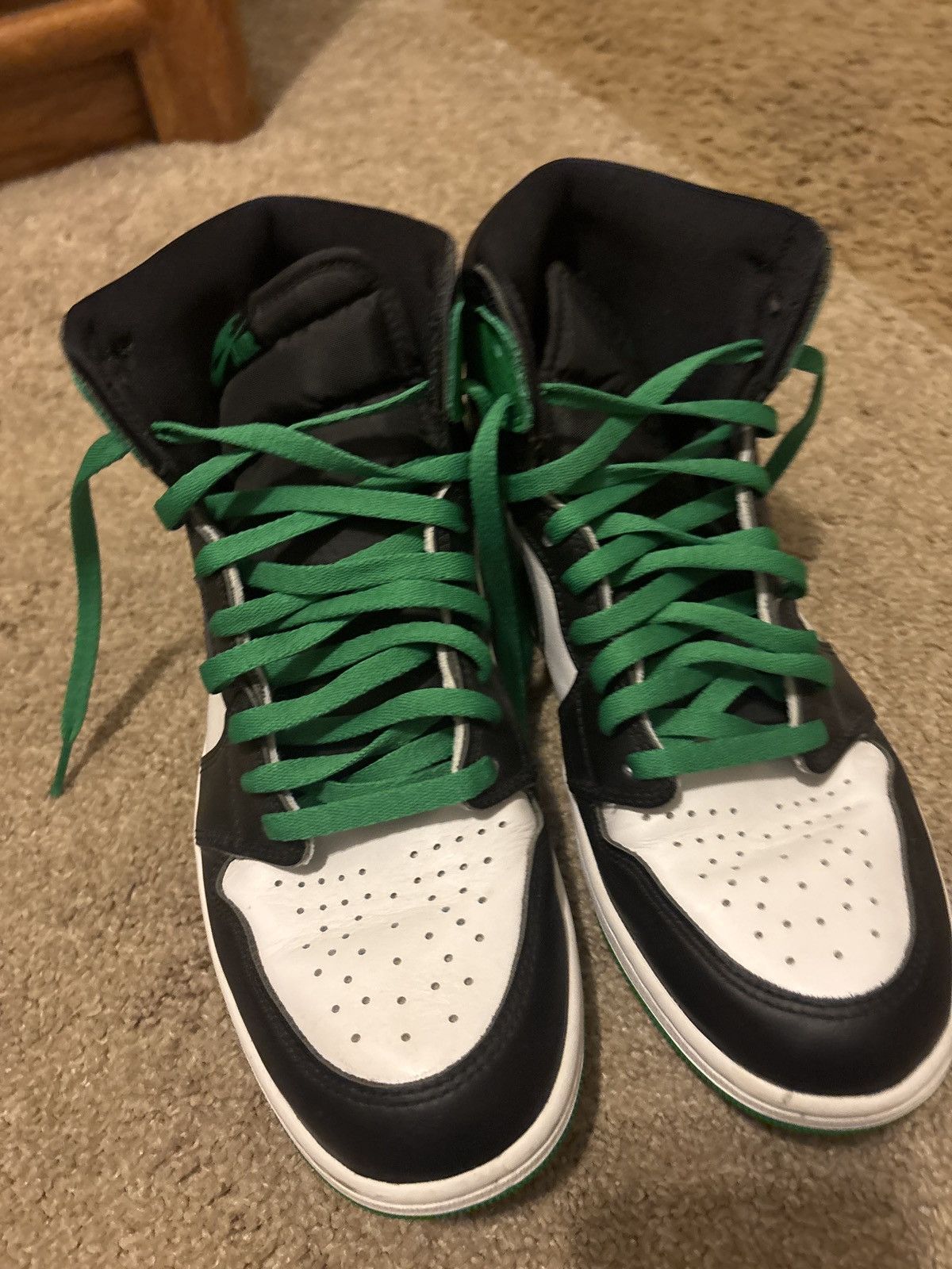 Jordan Brand Jordan 1 Lucky Green Size US 11 / EU 44 - 5 Thumbnail