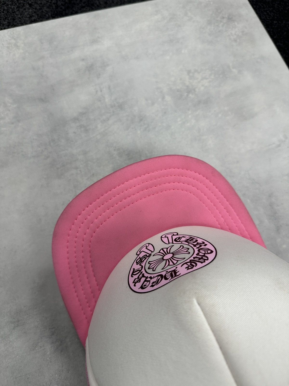 Chrome Hearts Chrome Hearts Matty Boy Horseshoe Trucker Cap Pink Size ONE SIZE - 5 Thumbnail
