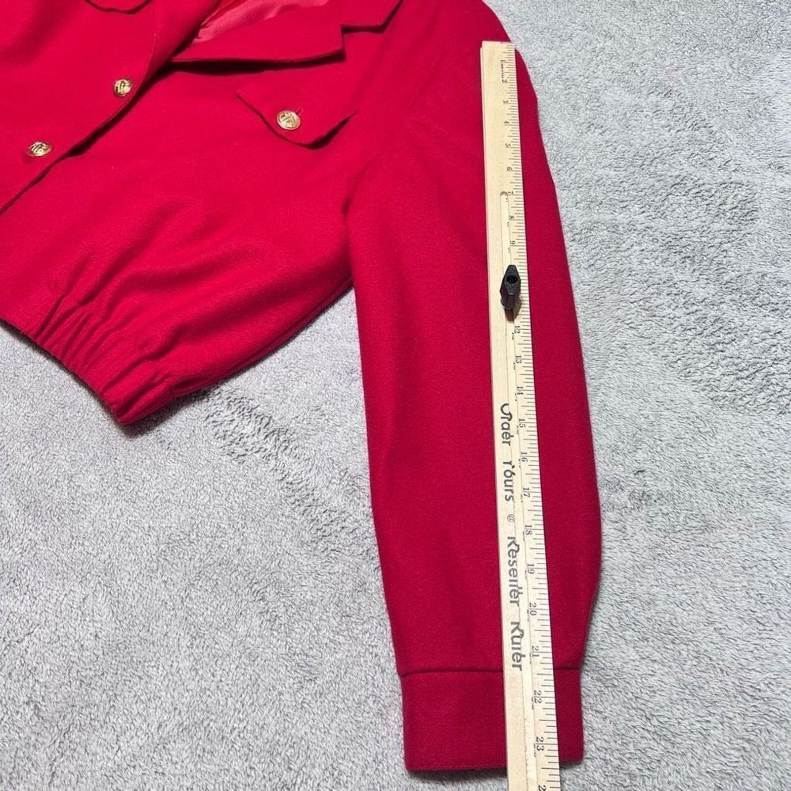 Bill Blass VTG bill blass Red Cropped Bomber Jacket Gold Buttons Size XL / US 12-14 / IT 48-50 - 9 Thumbnail