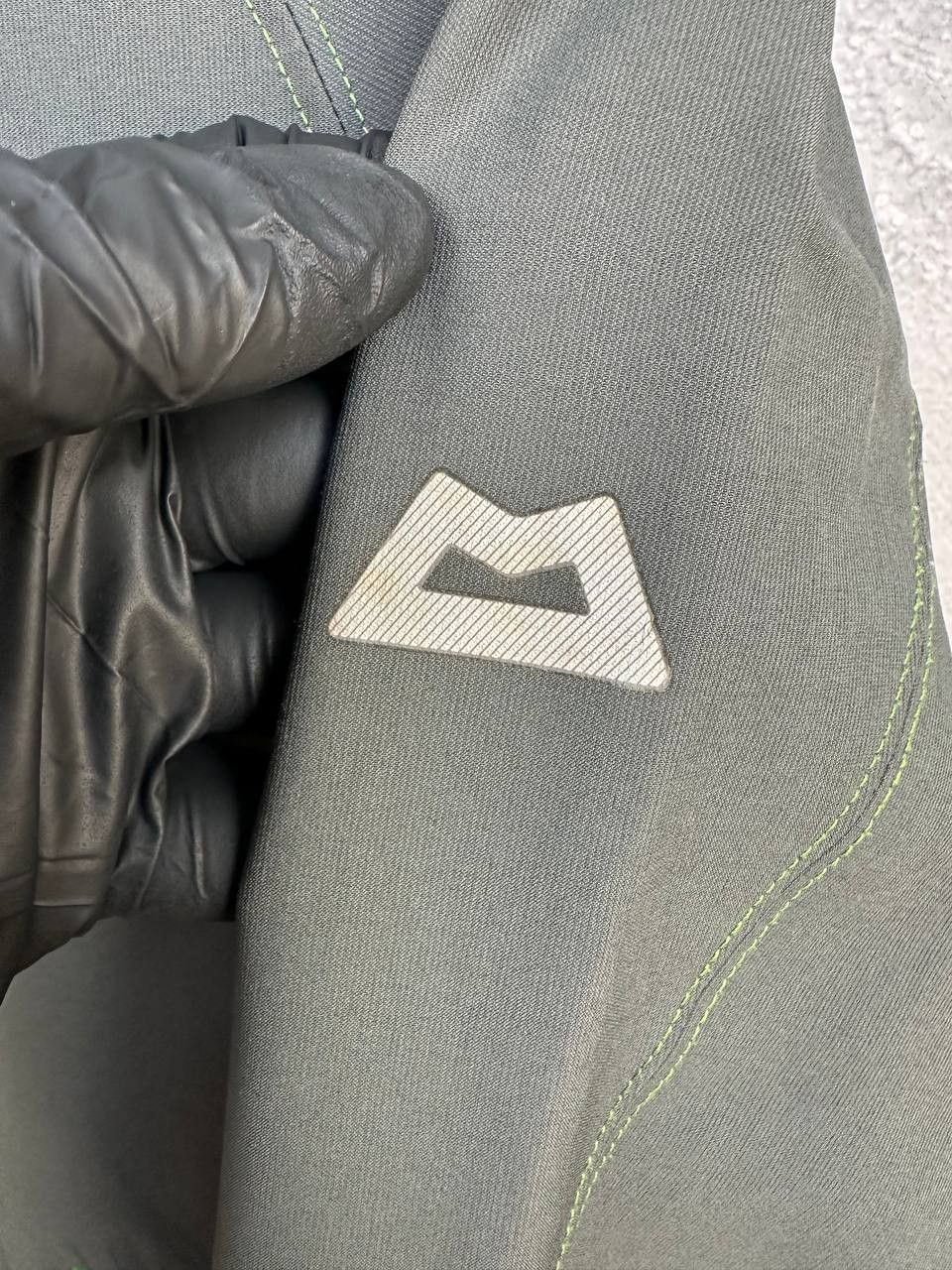 Mountain Equipment Mountain Equipment Arrow Jacket Full Zip Gray w/ Pockets Size US M / EU 48-50 / 2 - 11 Thumbnail