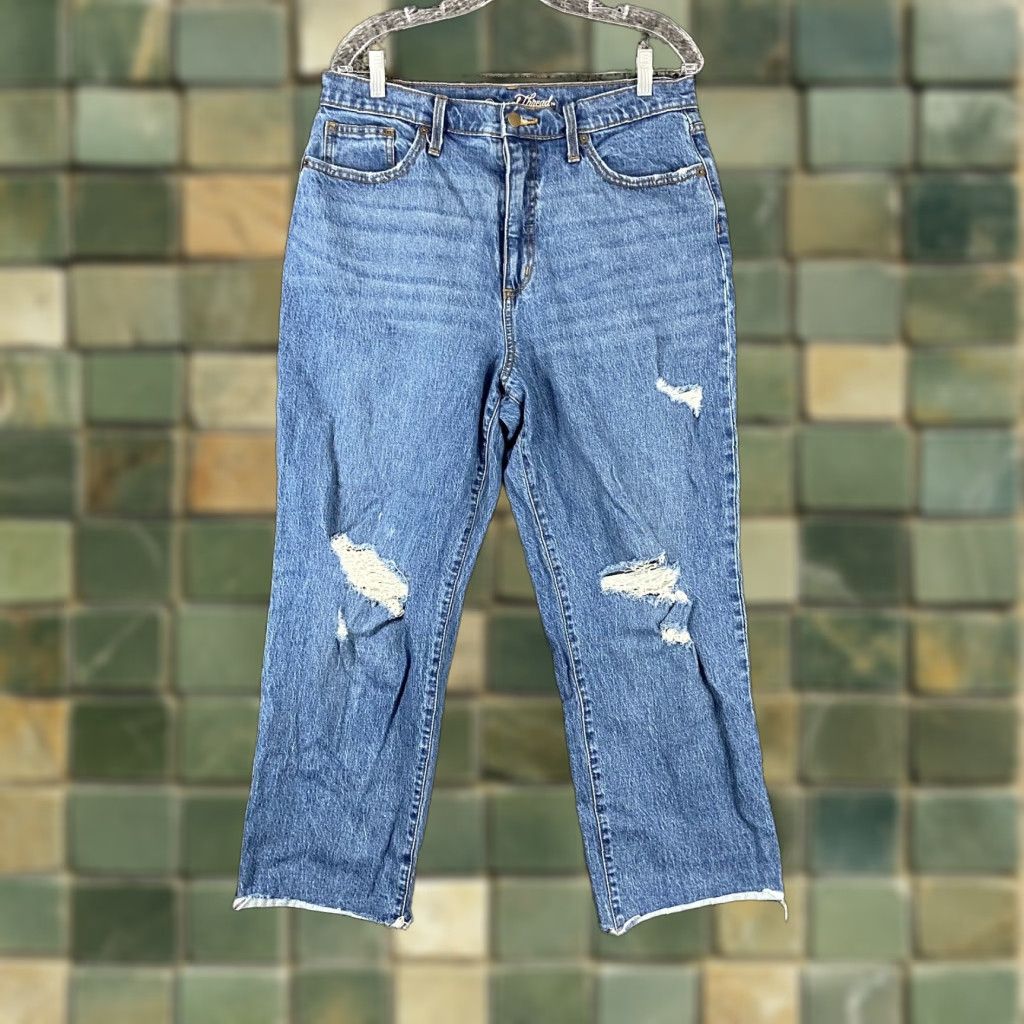 Vintage VINTAGE Universal Thread Jeans Women 14 Blue Distressed Straight Size ONE SIZE - 1 Thumbnail