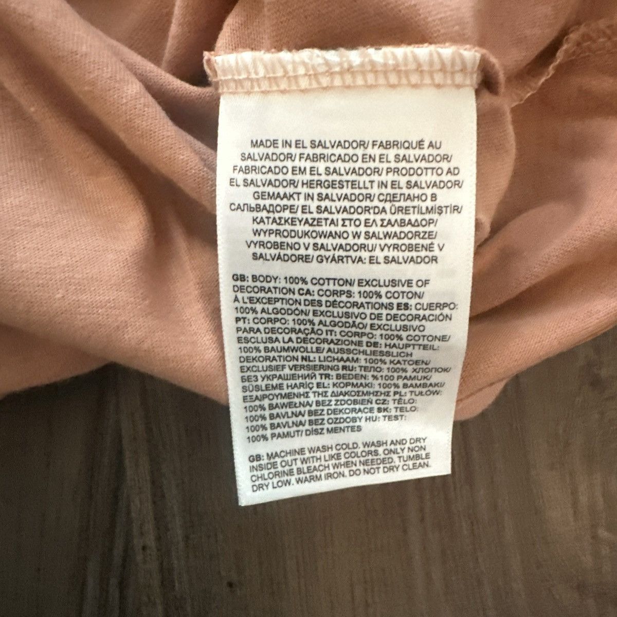 The North Face The North Face Women’s Short Sleeve Back Tee Rose Dawn XS Size XS / US 0-2 / IT 36-38 - 5 Thumbnail