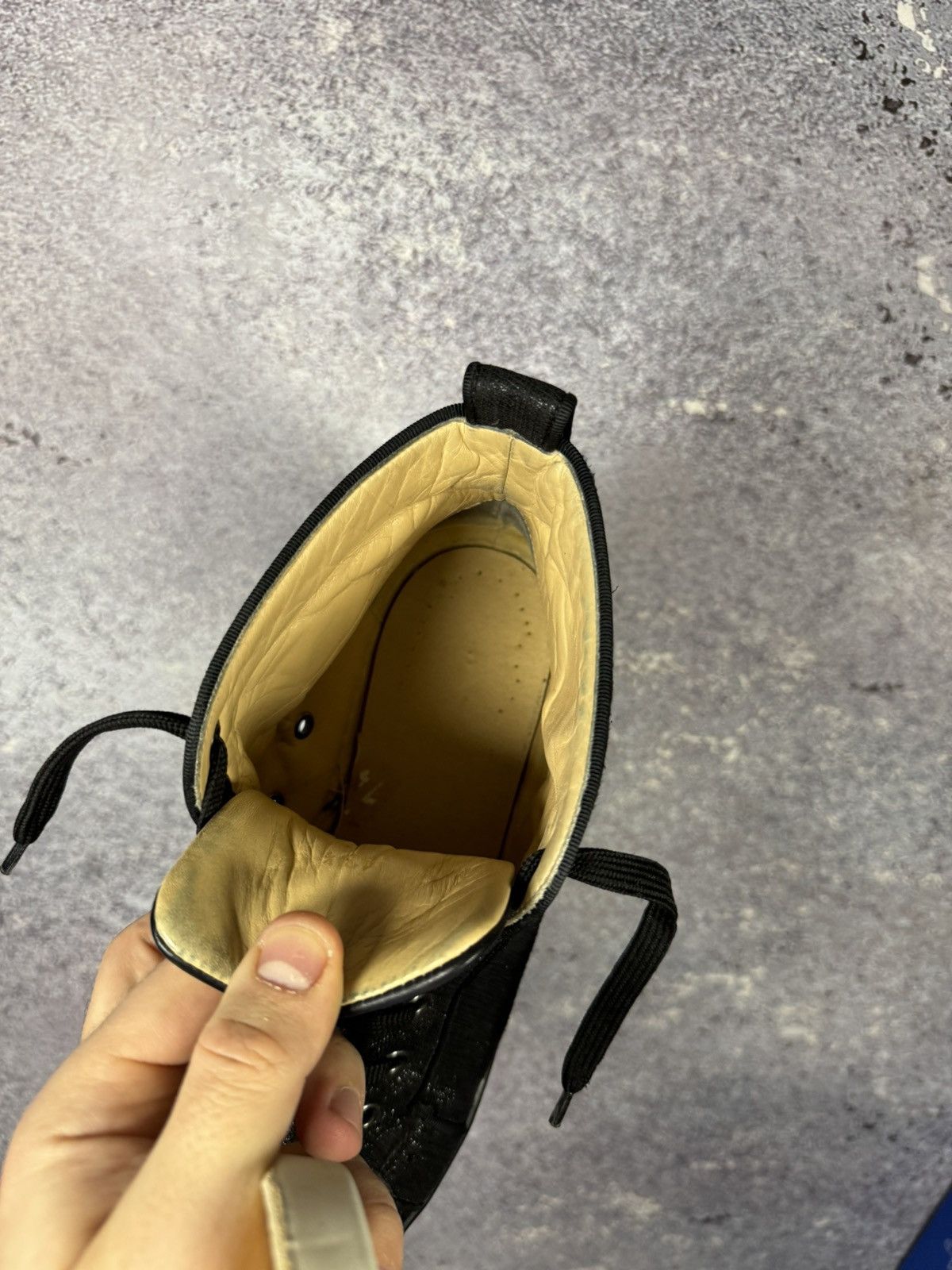 Christian Louboutin Christian Louboutin 43 1/2 sneaker sneakers high top black Size US 10.5 / EU 43-44 - 25 Thumbnail