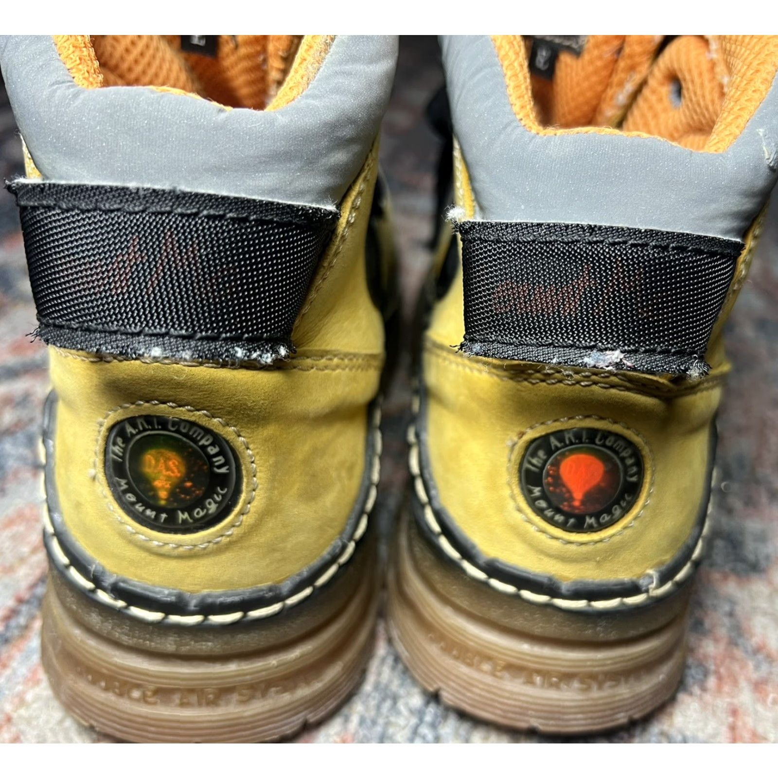 Vintage VINTAGE The Art Company Boots Platform Mens 5.5 Women 7 38 E Buckle Leather Yellow Round Toe Ankle Boot Size US 6 / IT 36 - 7 Thumbnail