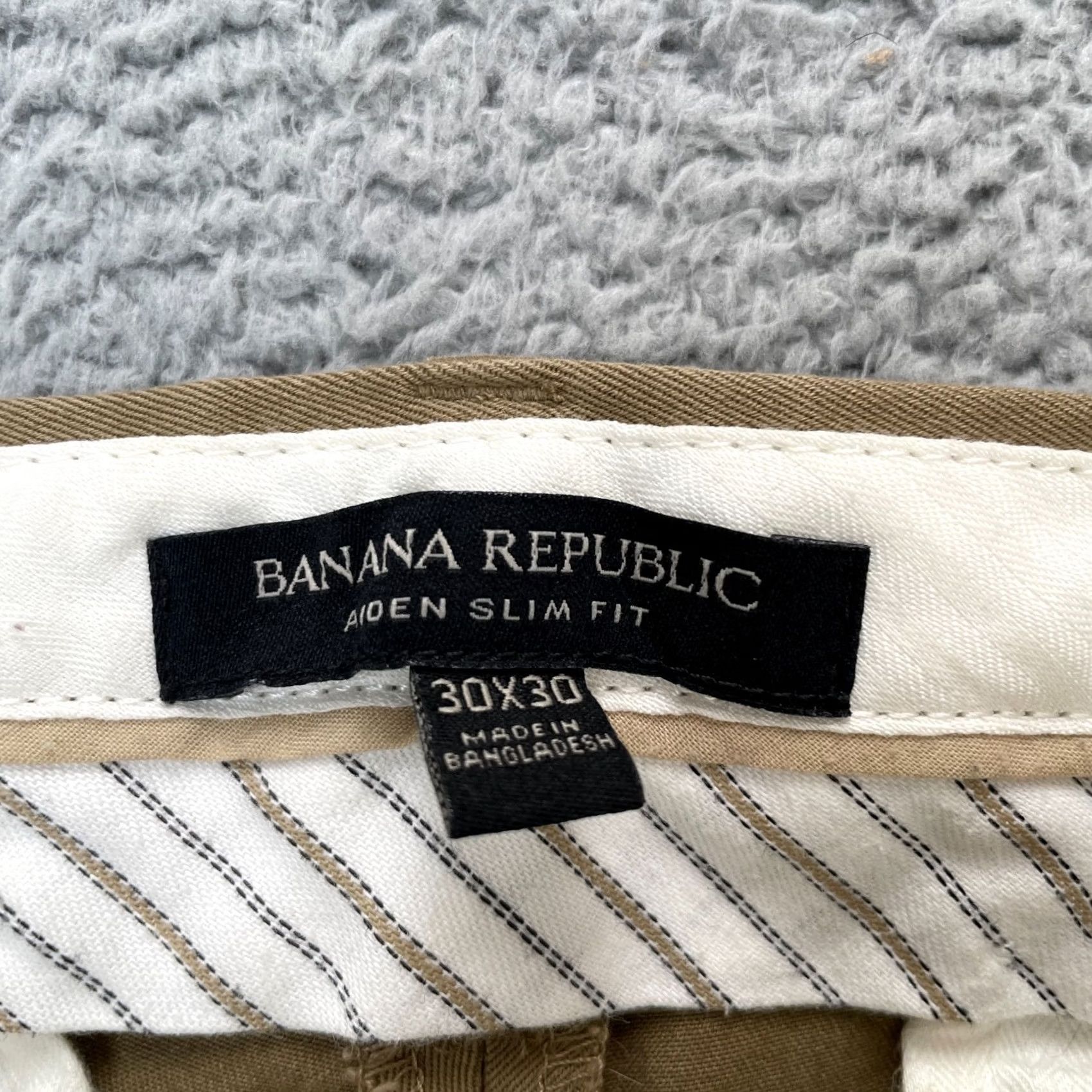 Banana Republic Banana Republic Pants Mens 30x30 Chino Slim Fit Cotton Straight Leg Brown Aiden City Preppy Casual Workwear 30 Mens Brown Cotton Slit? Size US 30 / EU 46 - 3 Thumbnail