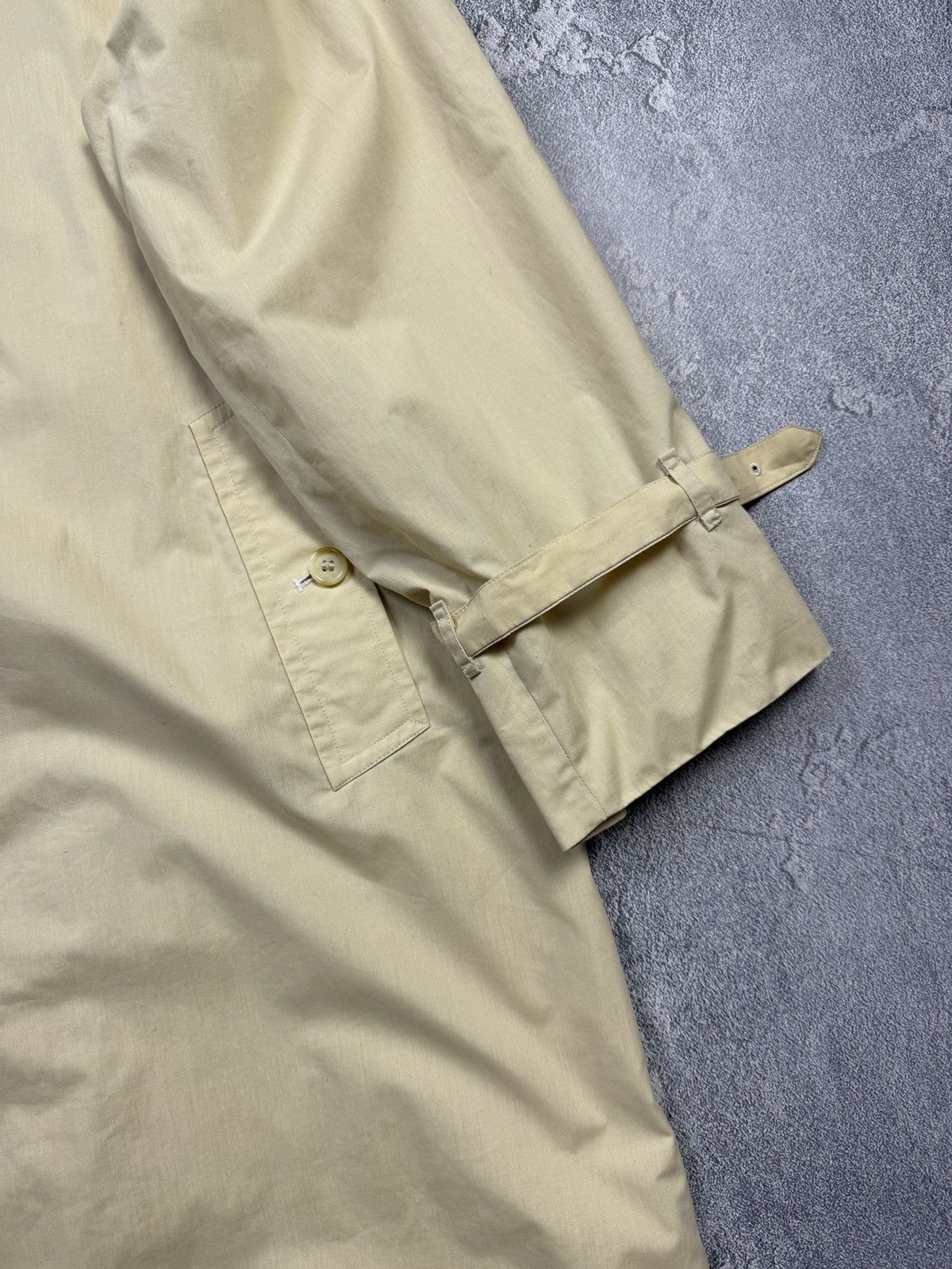 Burberry Burberry Coat Size US L / EU 52-54 / 3 - 5 Thumbnail