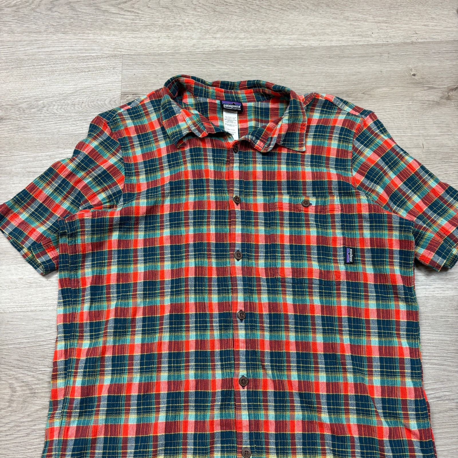 Patagonia Patagonia A/C Lightweight Plaid Button Down Shirt Mens Large Size US L / EU 52-54 / 3 - 2 Thumbnail