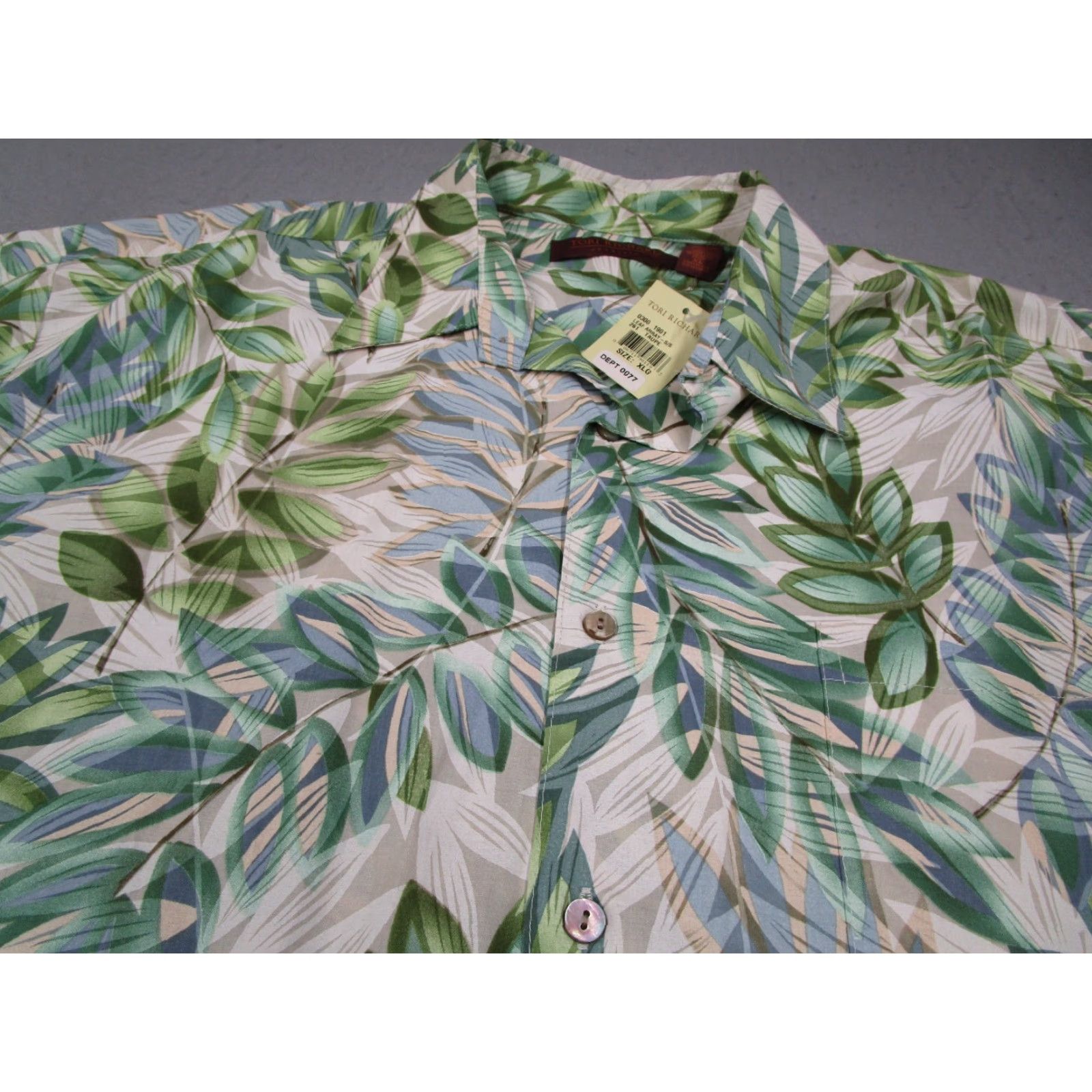 Tori Richard Shirt Men XL Green Floral Button Up Hawaiian Cotton Lawn