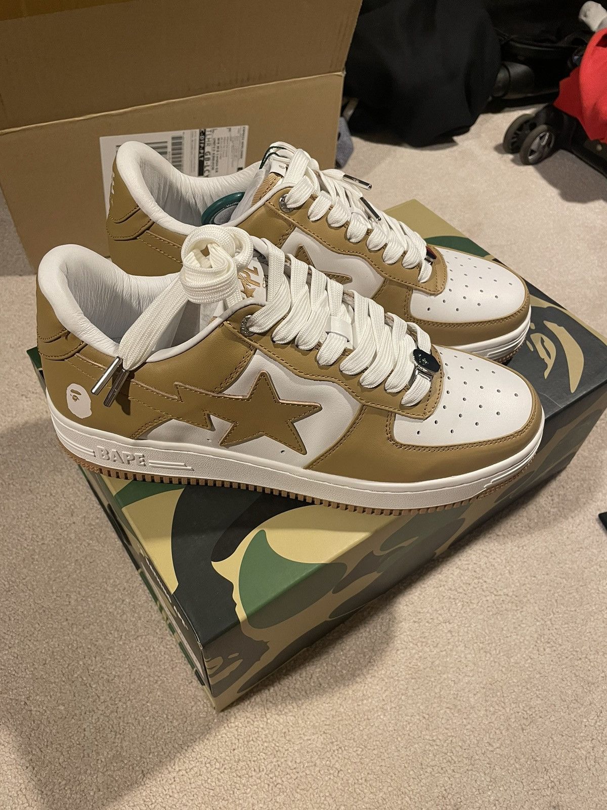 image of Bapesta 4 M1 Shoes in Beige, Men's (Size 9)