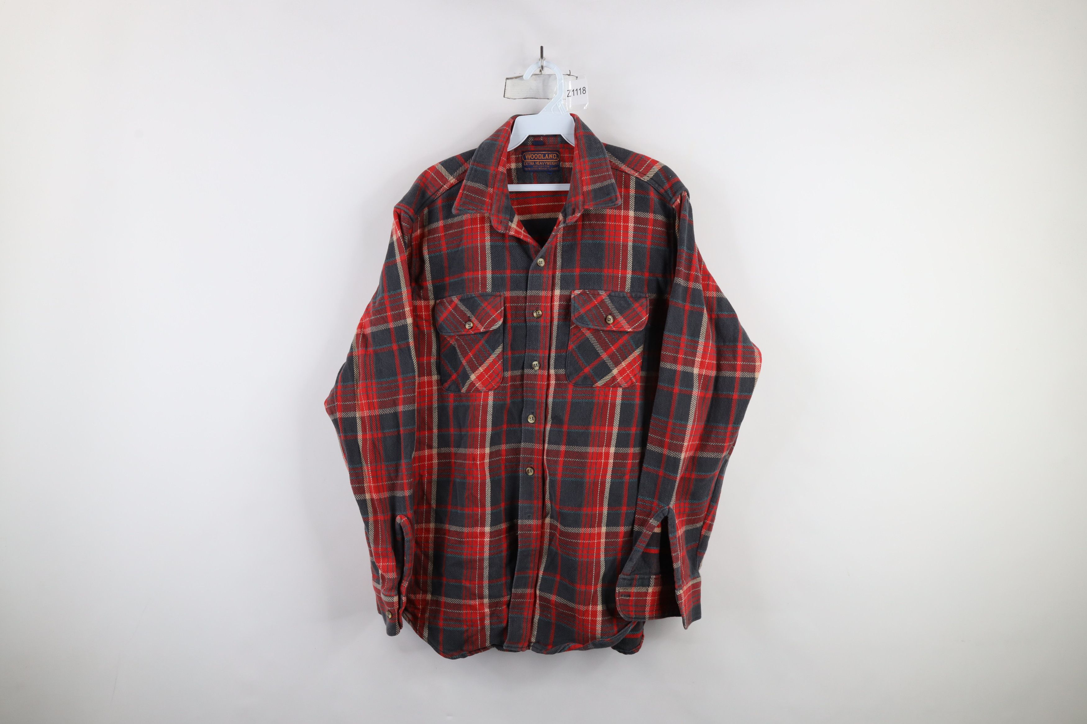Vintage Vintage 70s Streetwear Heavyweight Button Shirt Plaid Size US L / EU 52-54 / 3 - 1 Thumbnail