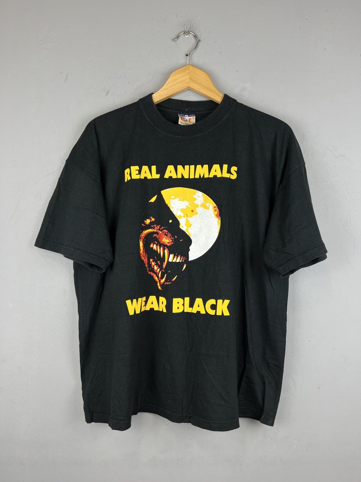 Vintage Vintage Animal Wolf tee Real Animals wear black skull y2k Size US XL / EU 56 / 4 - 1 Thumbnail