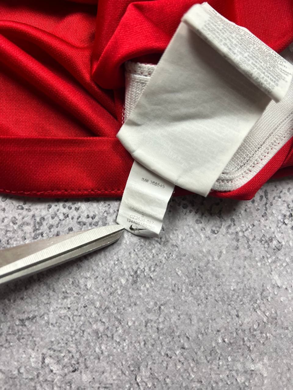 Nike Nike Liverpool Jersey Size US S / EU 44-46 / 1 - 13 Thumbnail
