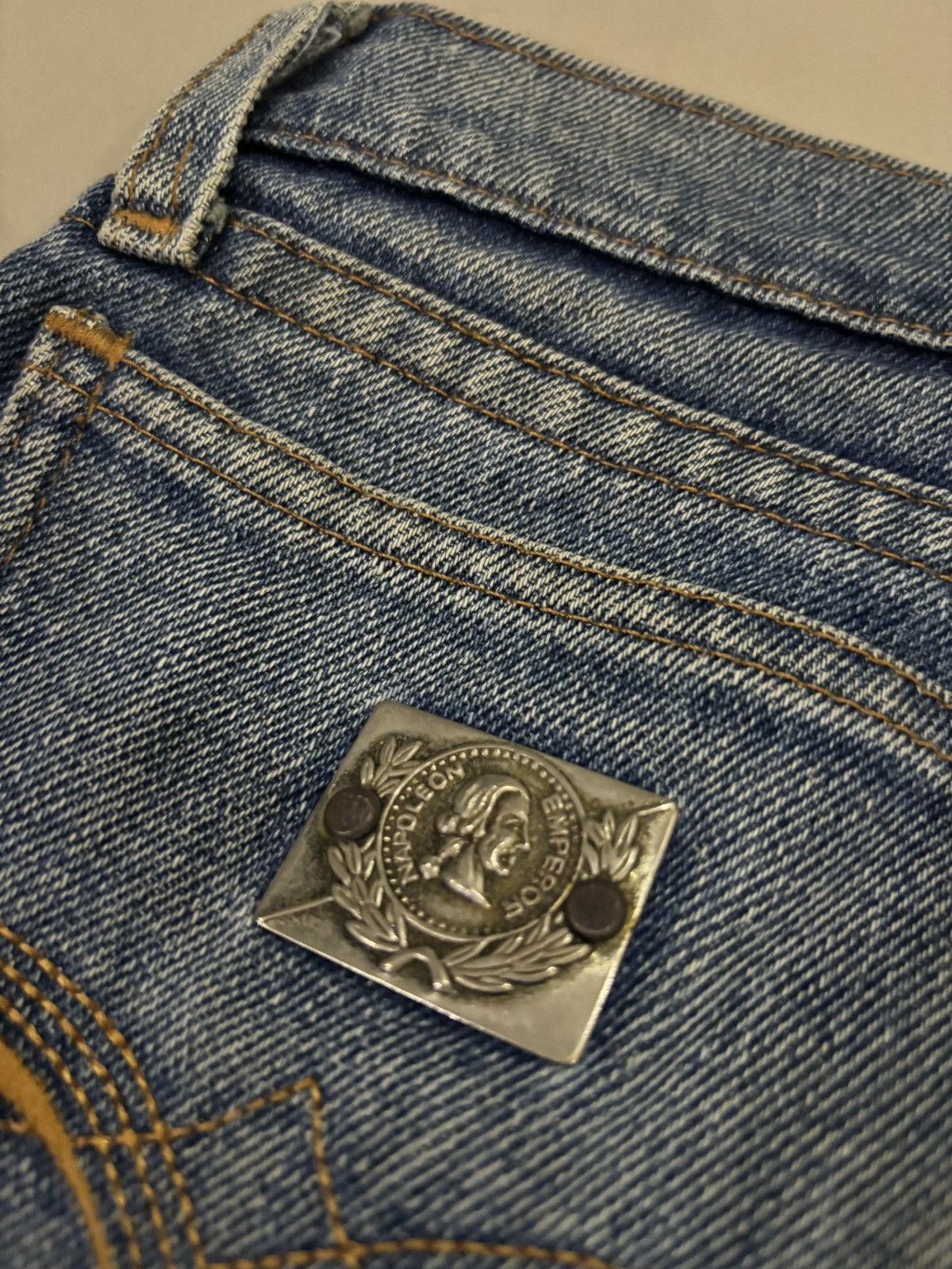 Levi's Napoleon 🔥