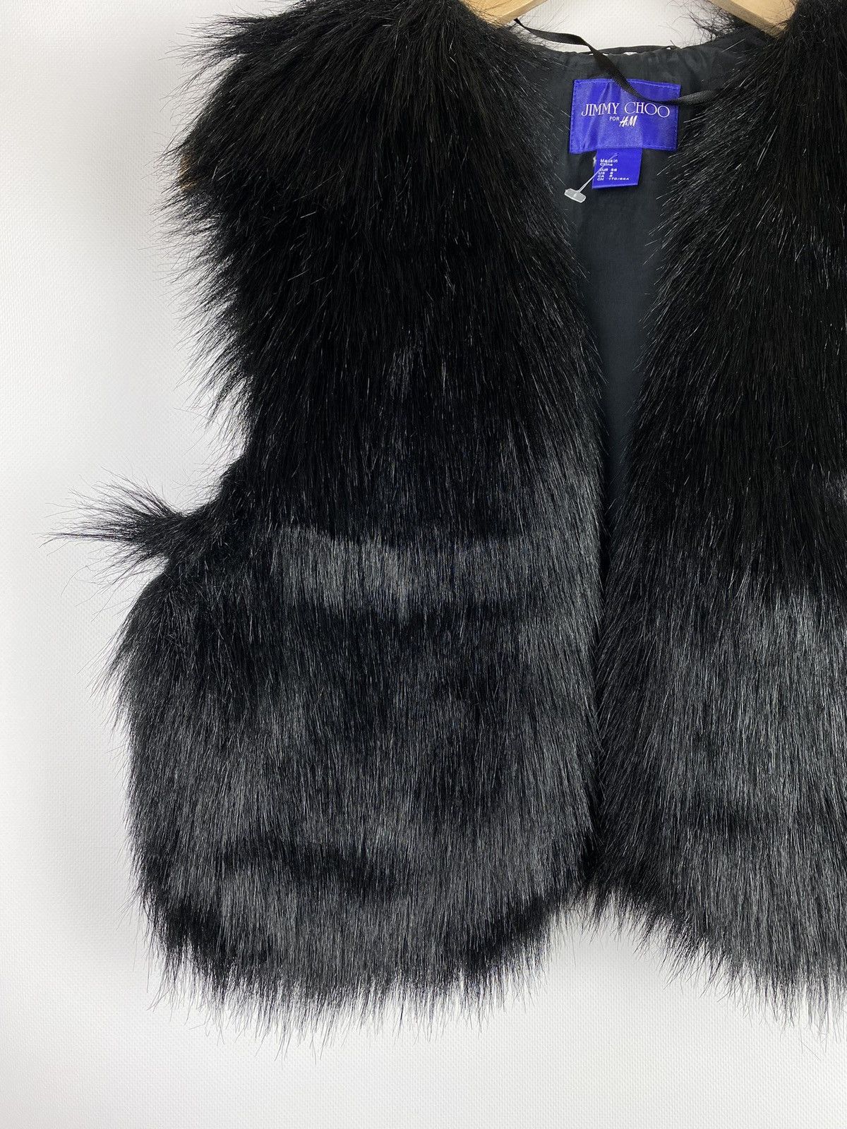 H&M × Jimmy Choo Jimmy Choo for H&M ladies faux fur vest gilet size US 8 Size M / US 6-8 / IT 42-44 - 7 Thumbnail