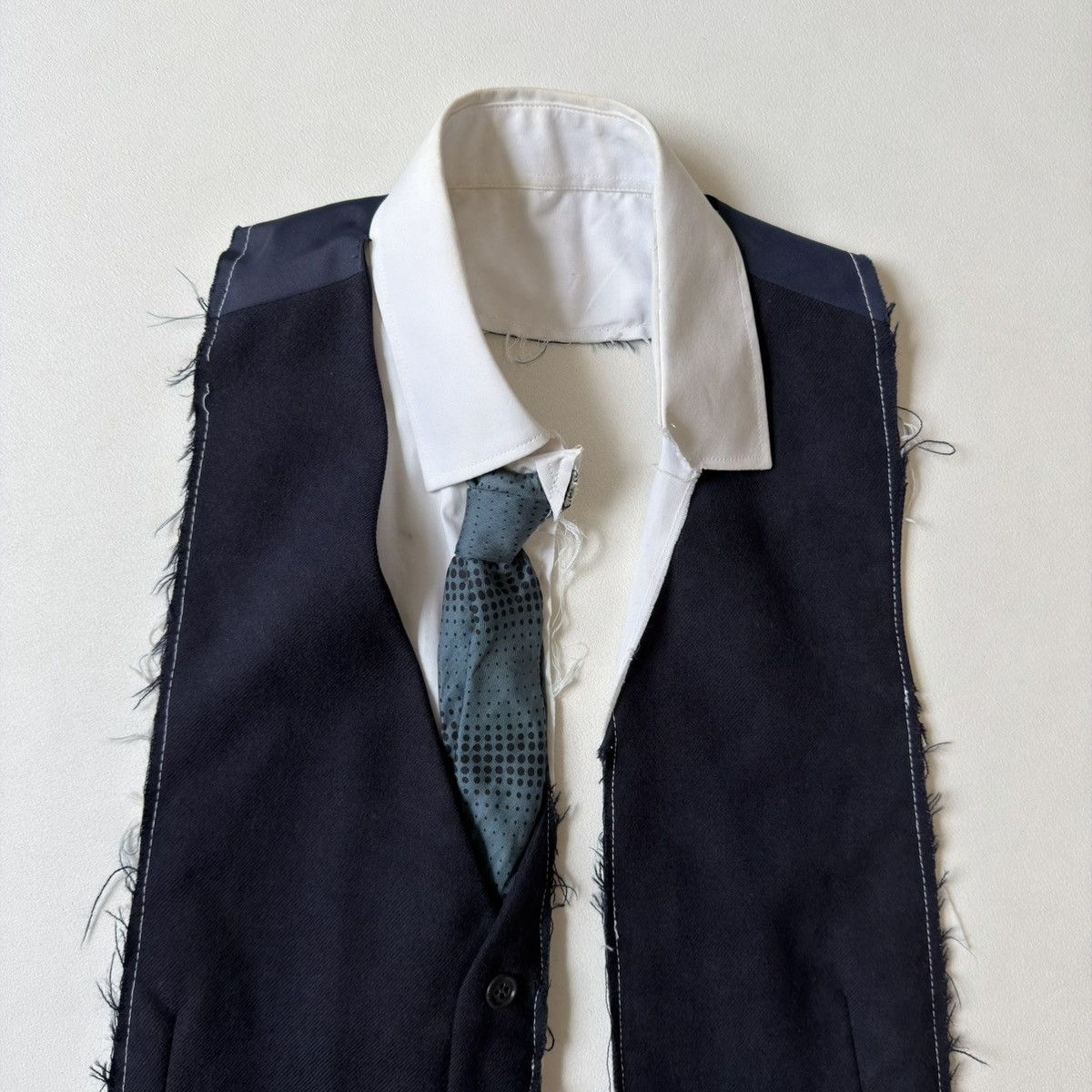 Maison Margiela ⓪ Artisanal Reworked Shirt+Tie+Vest Size US M / EU 48-50 / 2 - 7 Thumbnail